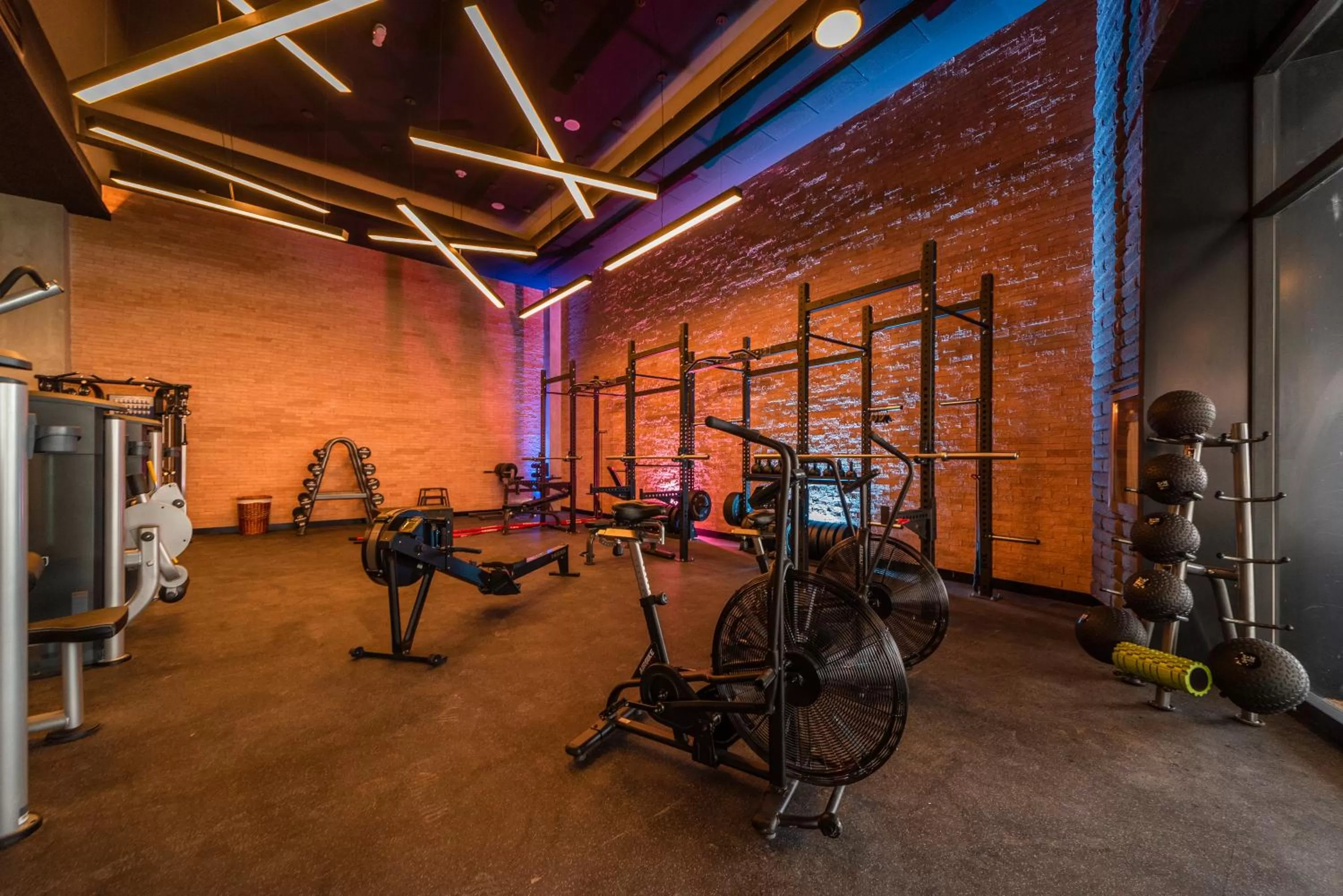 Fitness centre/facilities in Planet Hollywood Cancun by Royalton, An Autograph Collection All-Inclusive Resort