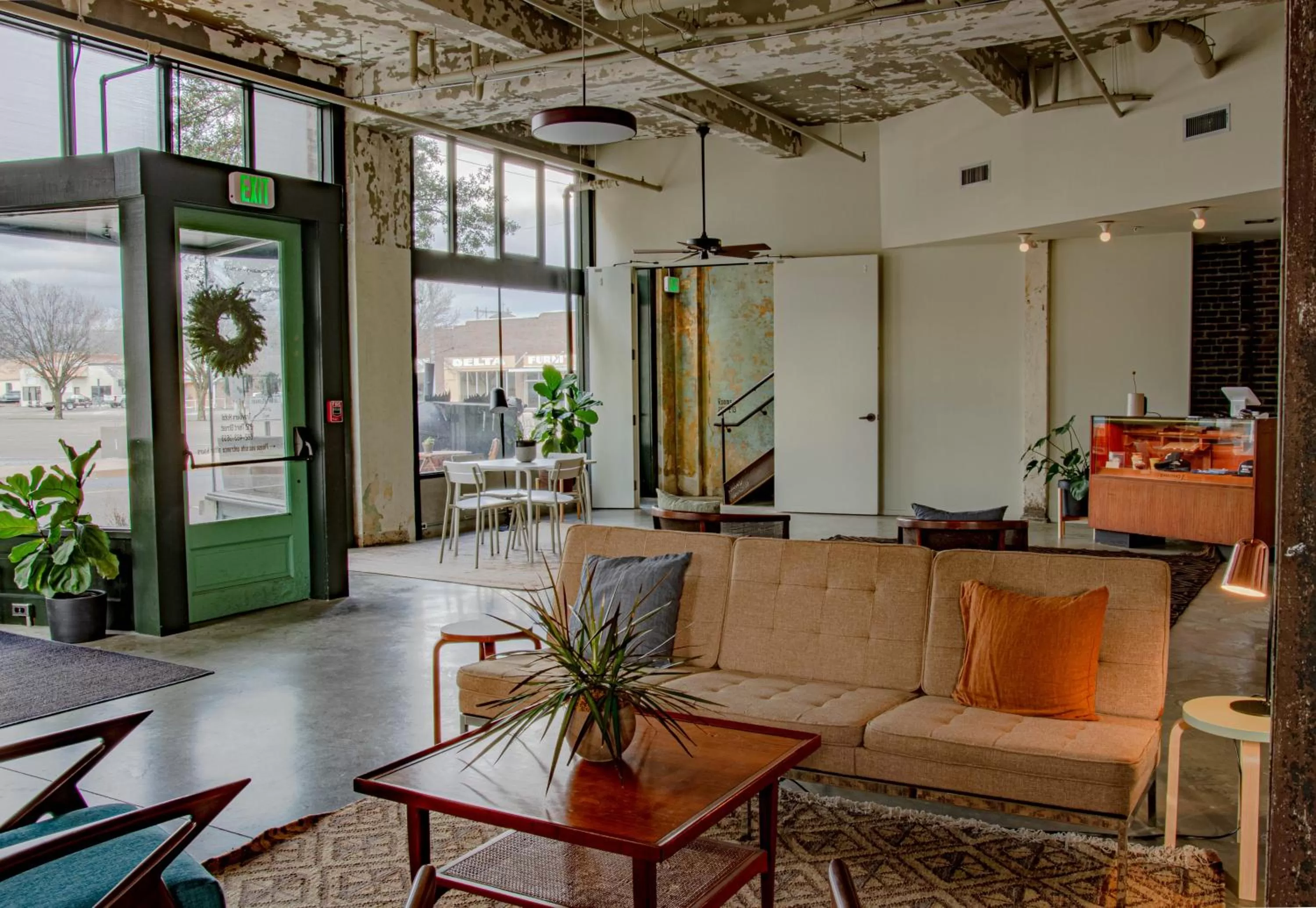 Lobby or reception in Travelers Hotel