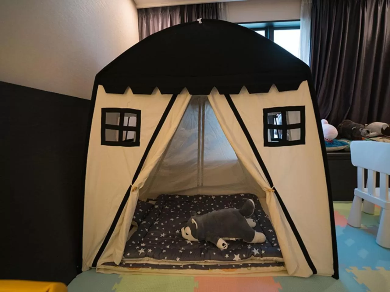 Bedroom in Best Western Jeju Hotel