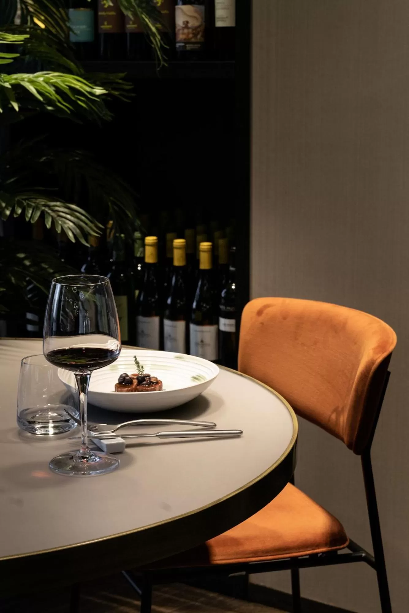 Restaurant/places to eat in Litta Palace Milano