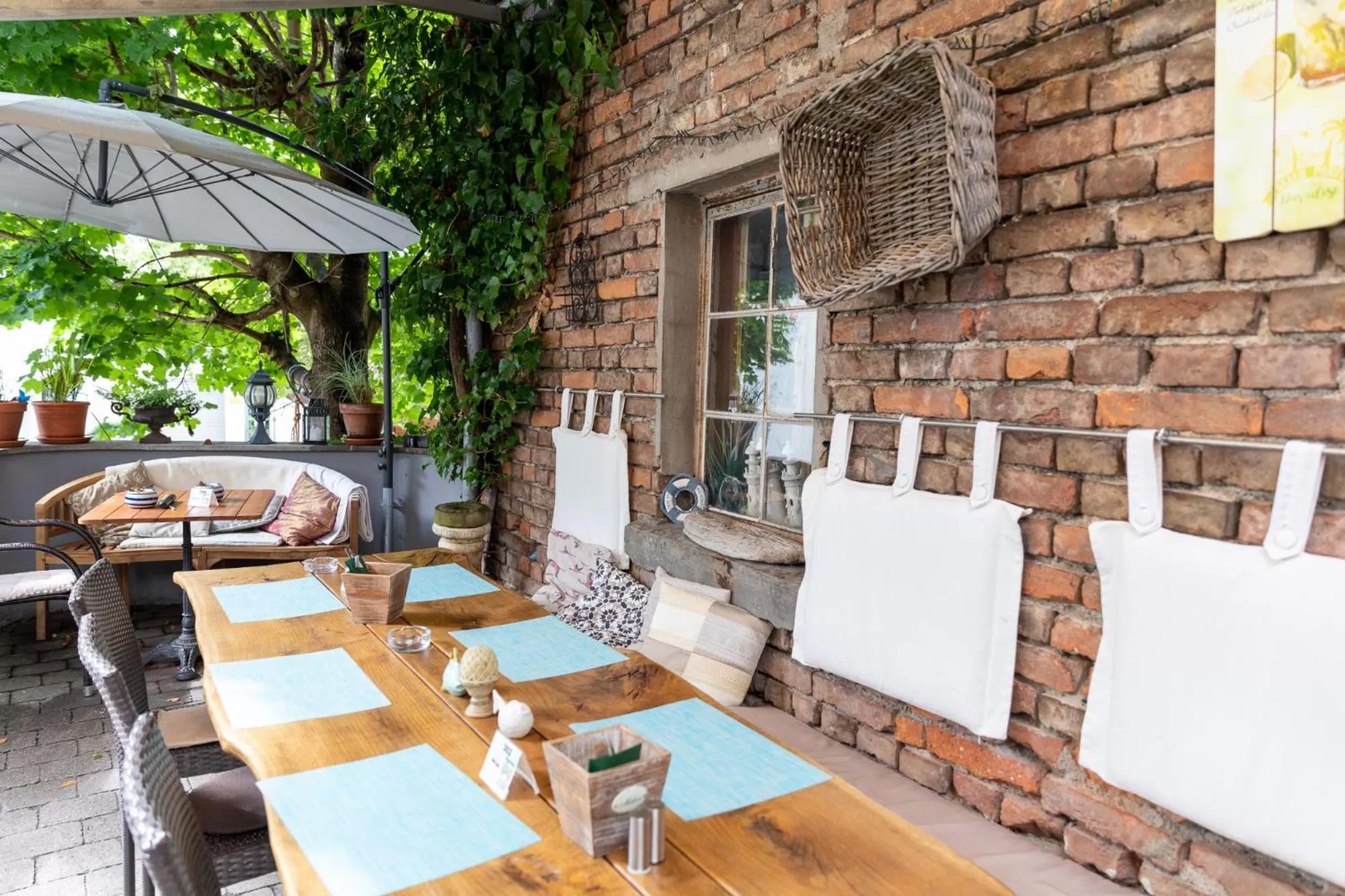 Patio in Hotel Restaurant Grüner Baum und Altes Tor