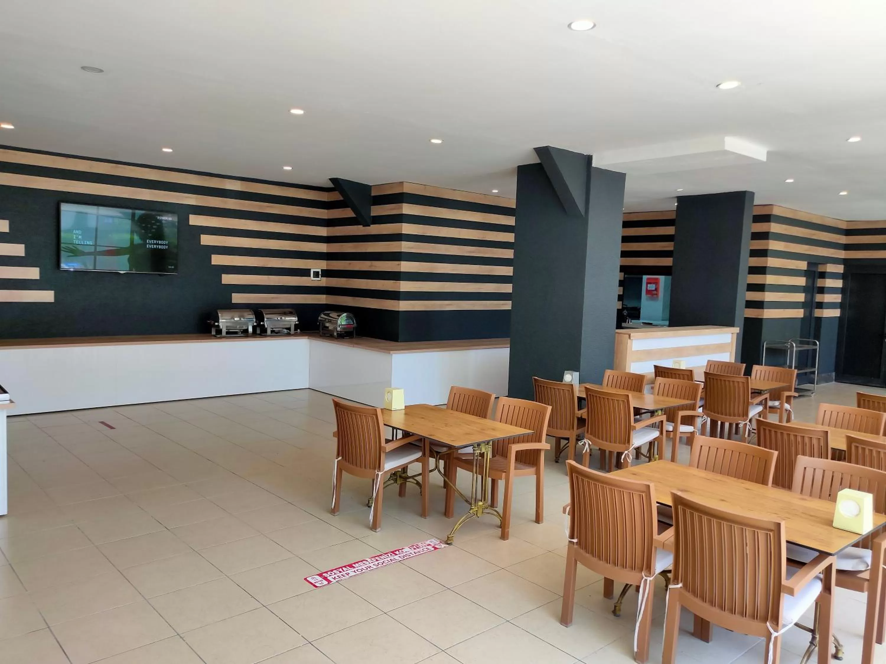 Restaurant/places to eat in Altinersan Hotel