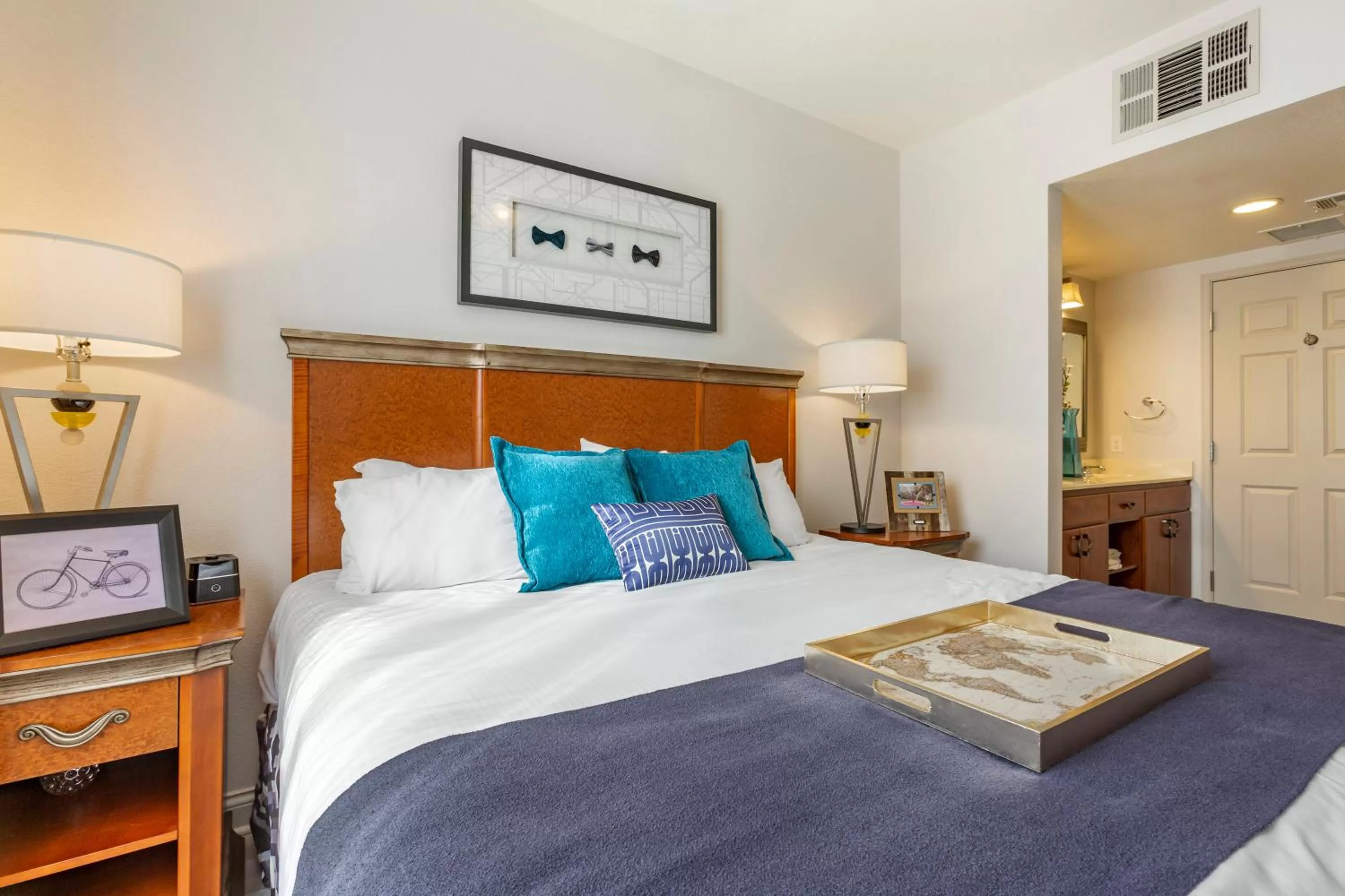 Bedroom, Bed in Bluegreen Vacations Club 36, an Ascend Collection Resort