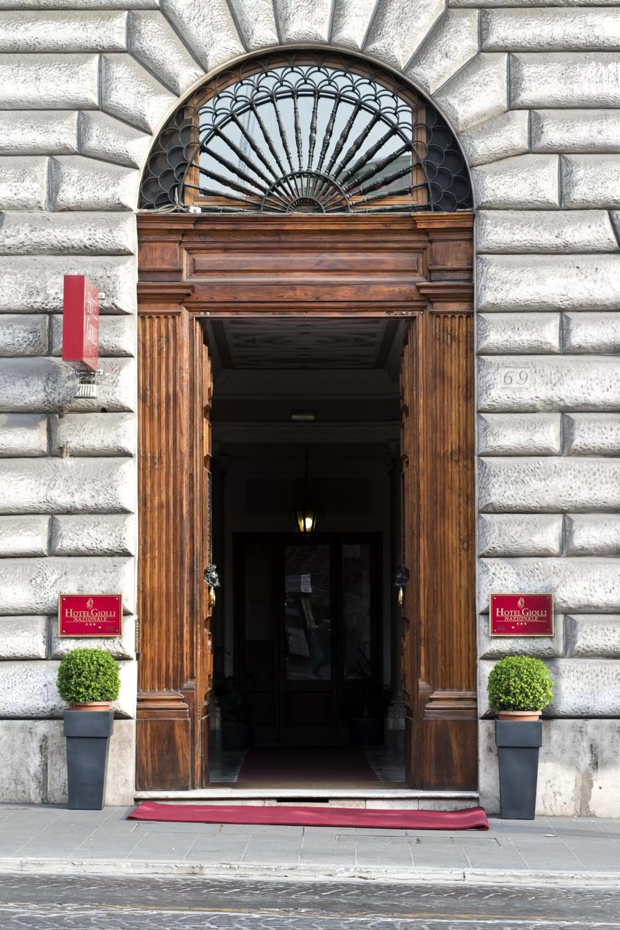 Facade/entrance in Vibe Nazionale