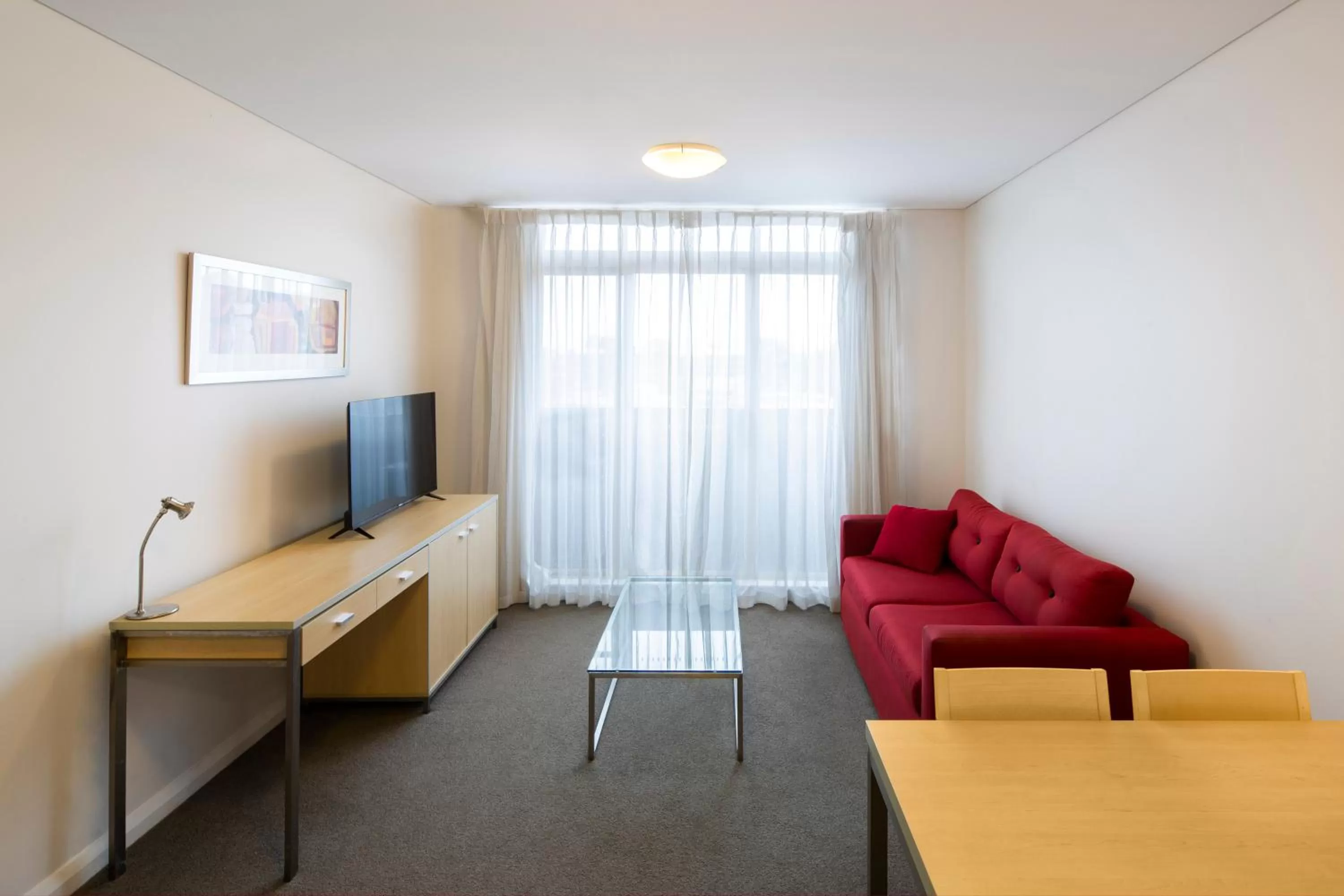 TV and multimedia in Mantra Castle Hill Sydney, an Accor Hotel