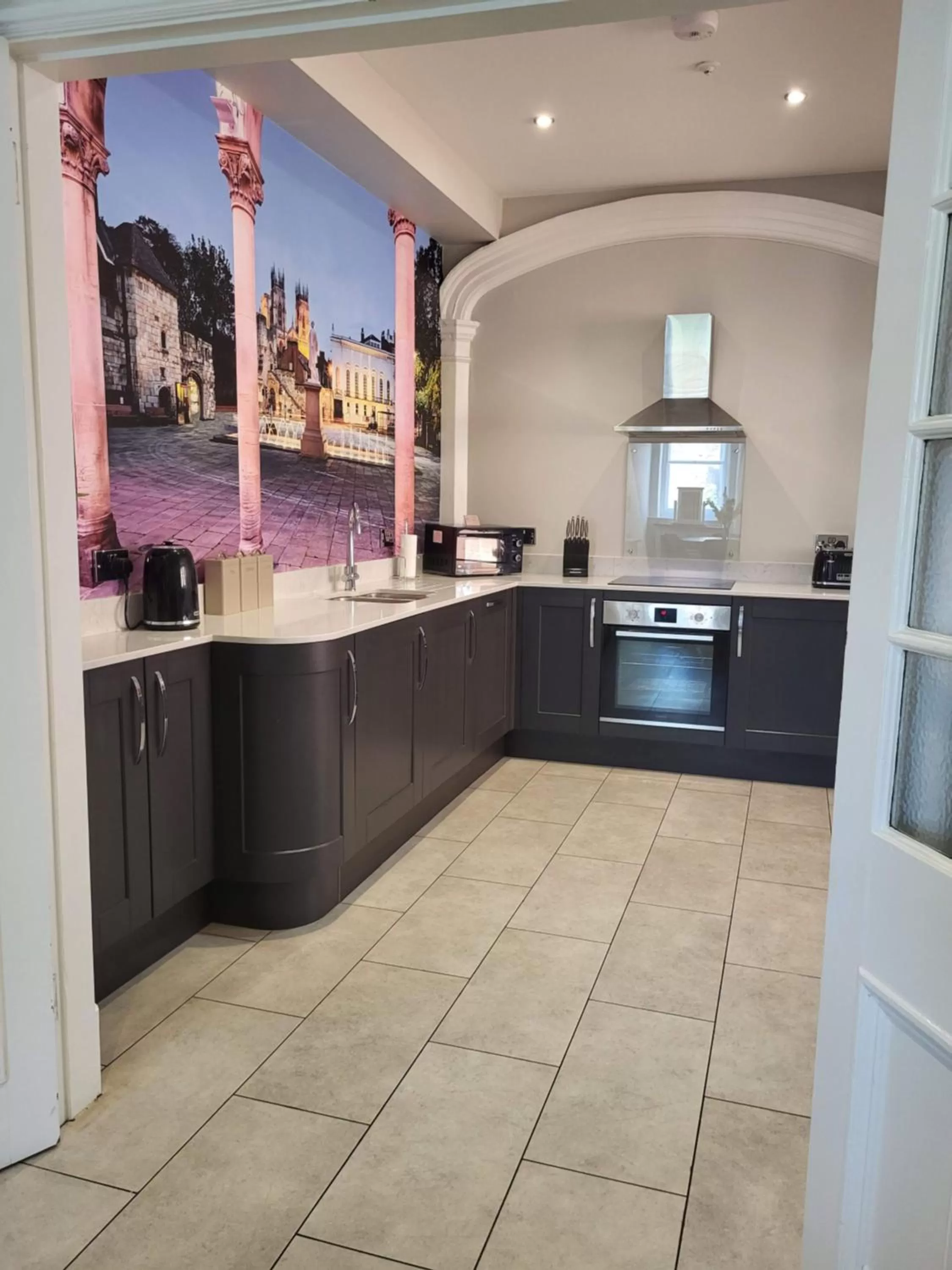 kitchen in Goodramgate Apartments
