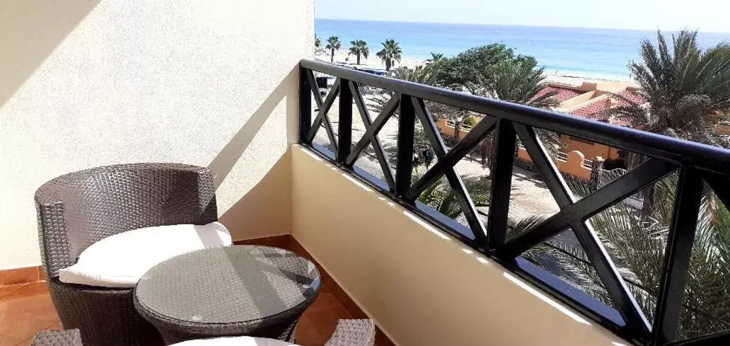 Large Double Room in Aparthotel Santa Maria Beach Large Double Room in Aparthotel Santa Maria Beach