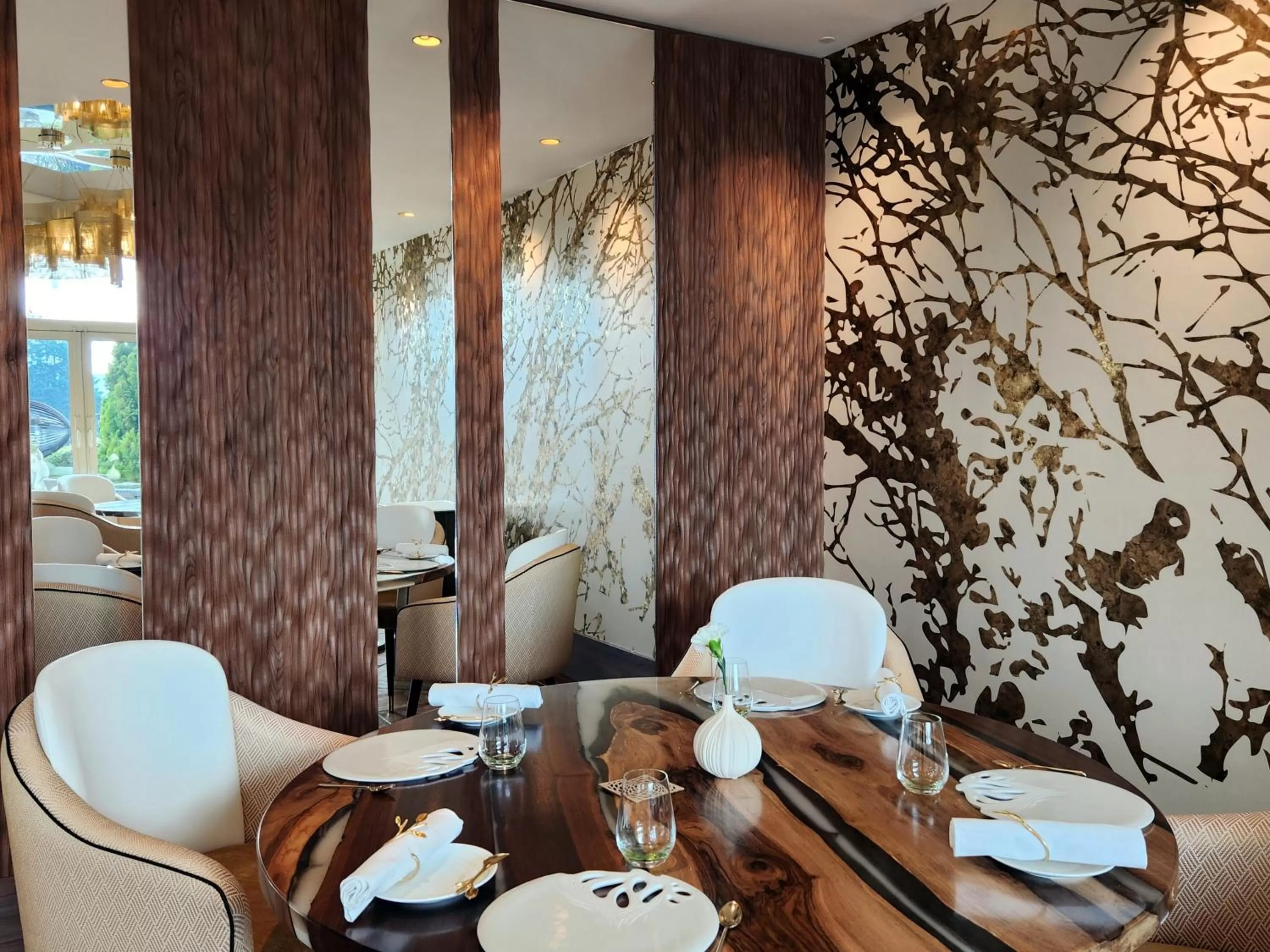 Restaurant/places to eat in La Côte Saint Jacques