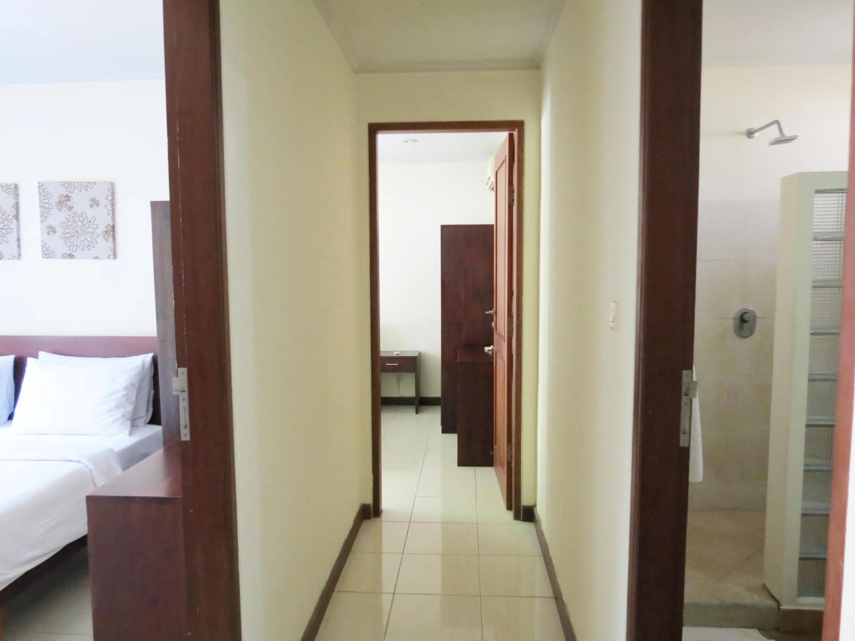 Bedroom, Bed in Sekuta Condo Suites