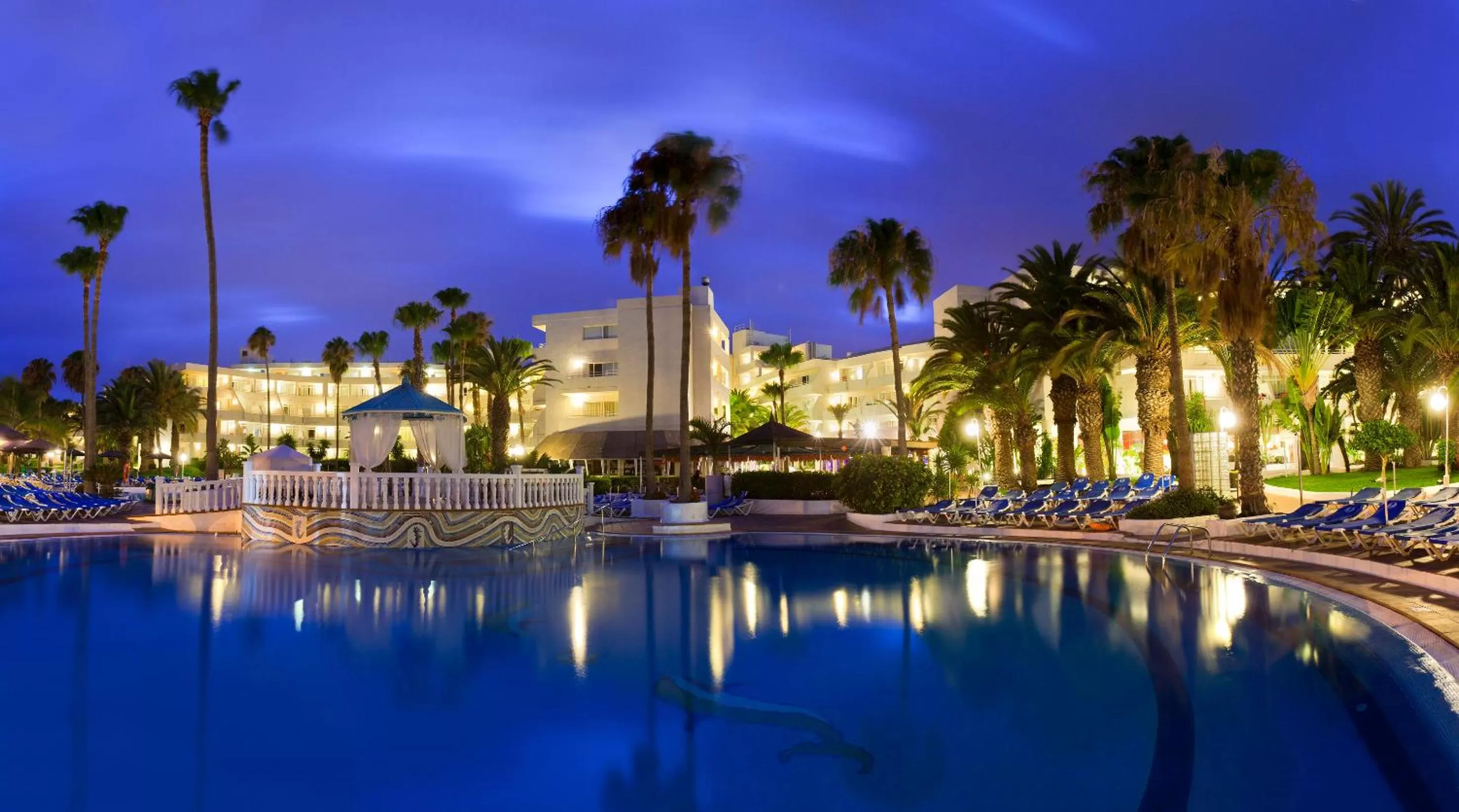 Facade/entrance in Sol Lanzarote - All Inclusive