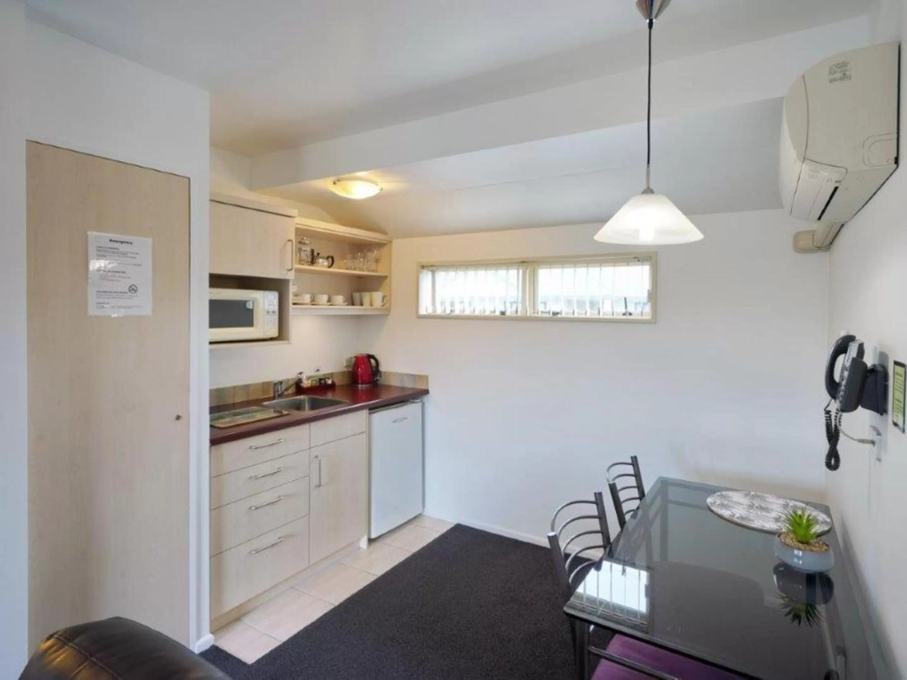 Coffee/tea facilities in Roma On Riccarton Motel