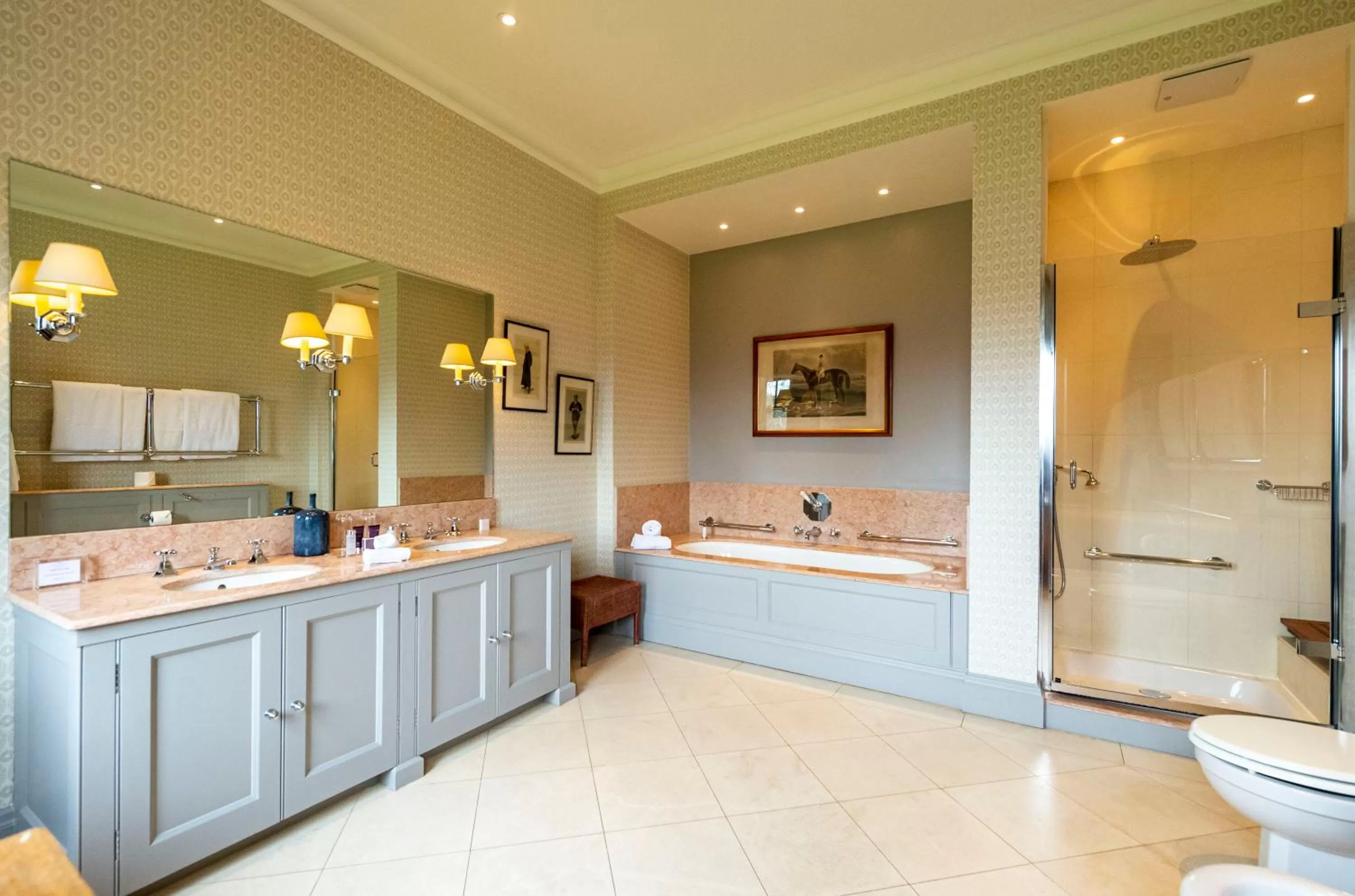 Bathroom in The Jockey Club Rooms