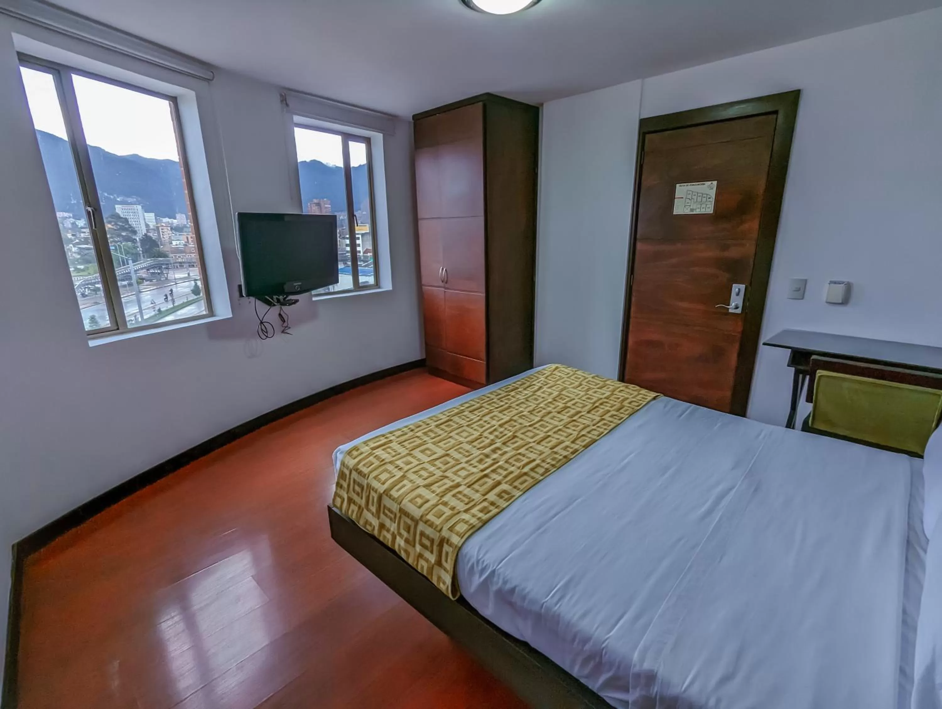 Bed in Hotel Charlotte Suite 26