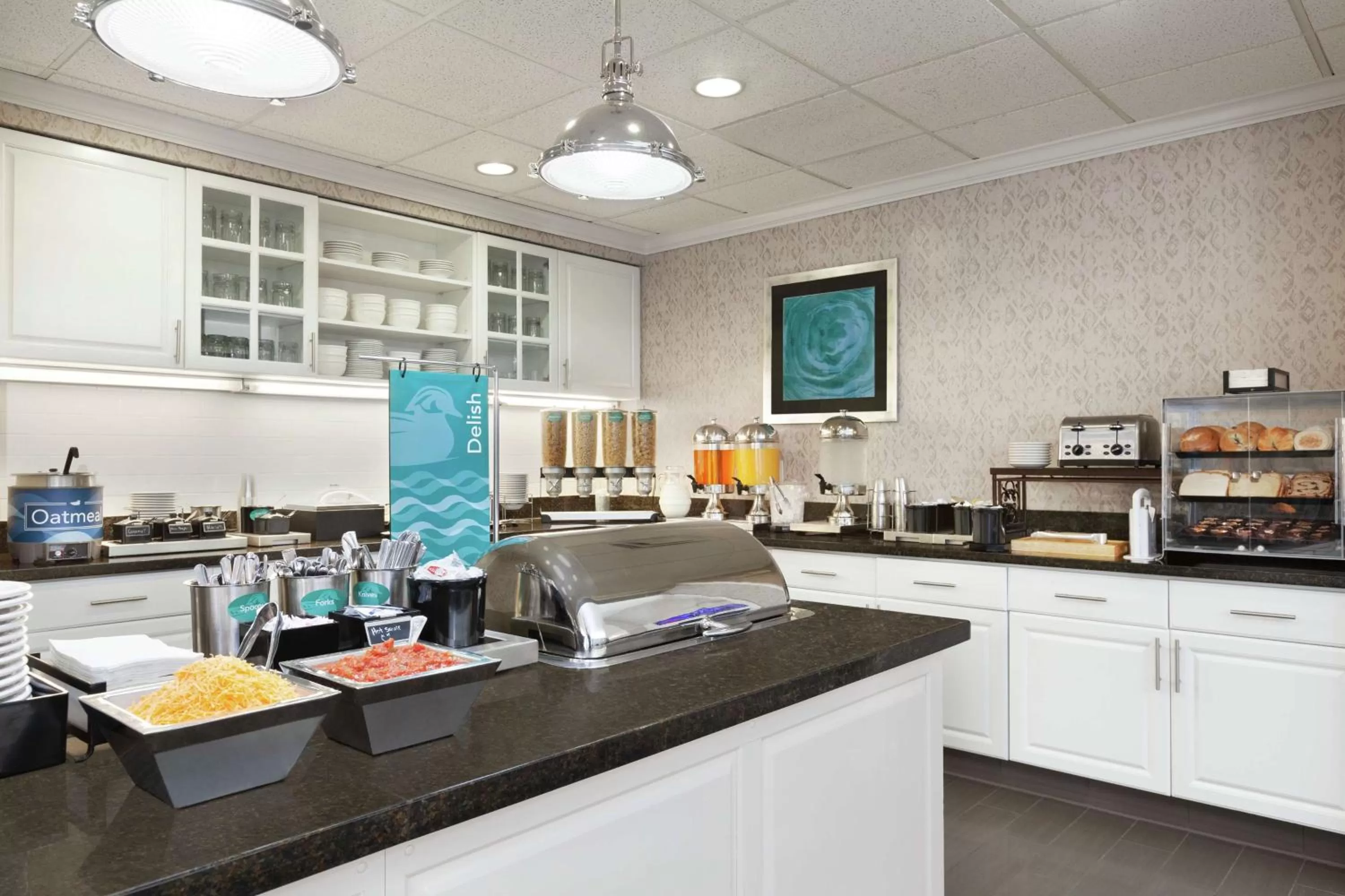 Breakfast in Homewood Suites by Hilton Sacramento/Roseville