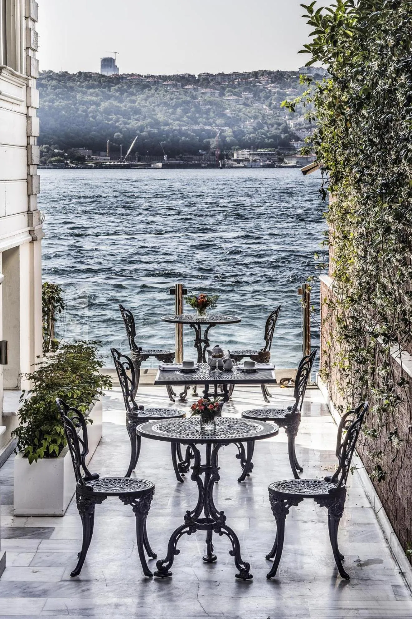Restaurant/places to eat in Bosphorus Palace Hotel