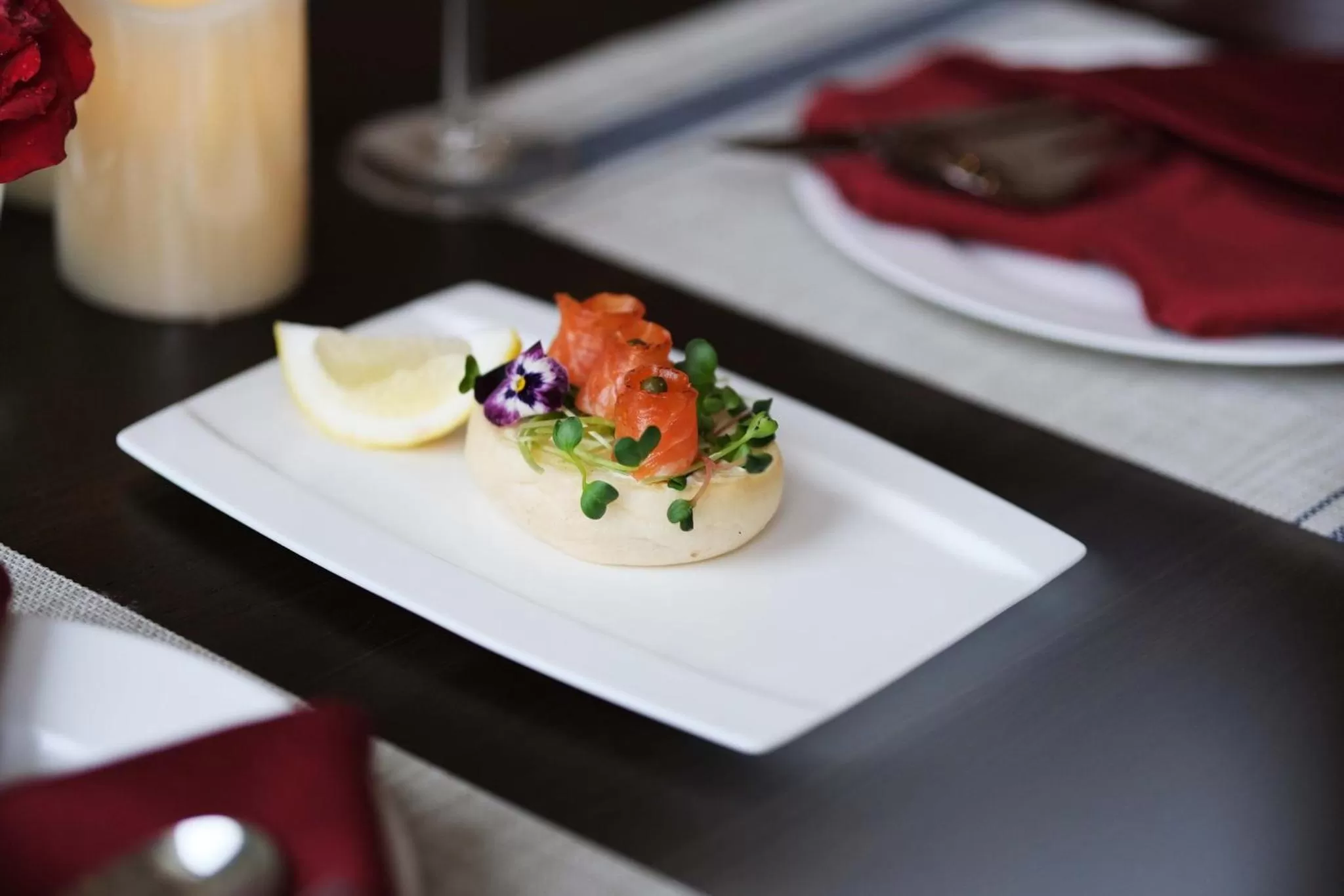 Restaurant/places to eat in Crowne Plaza Vinh Yen City Centre by IHG