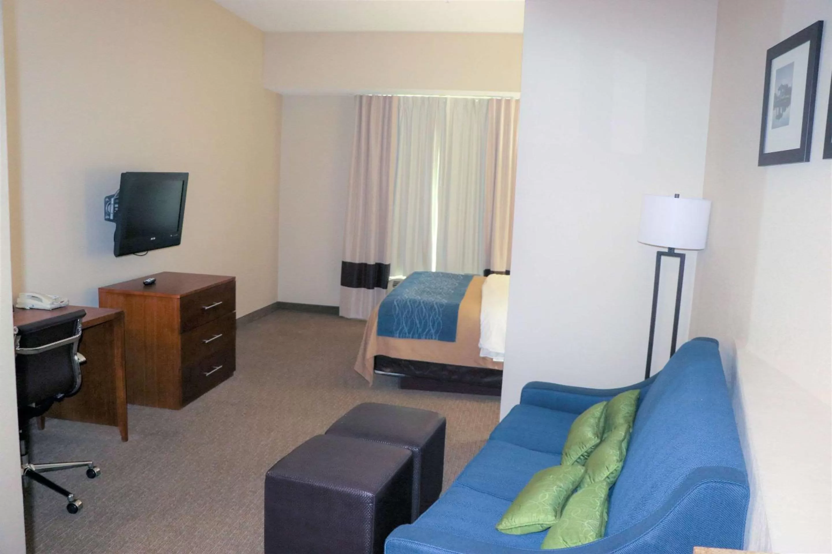 King Suite - Non-Smoking in Comfort Inn & Suites Sikeston I-55