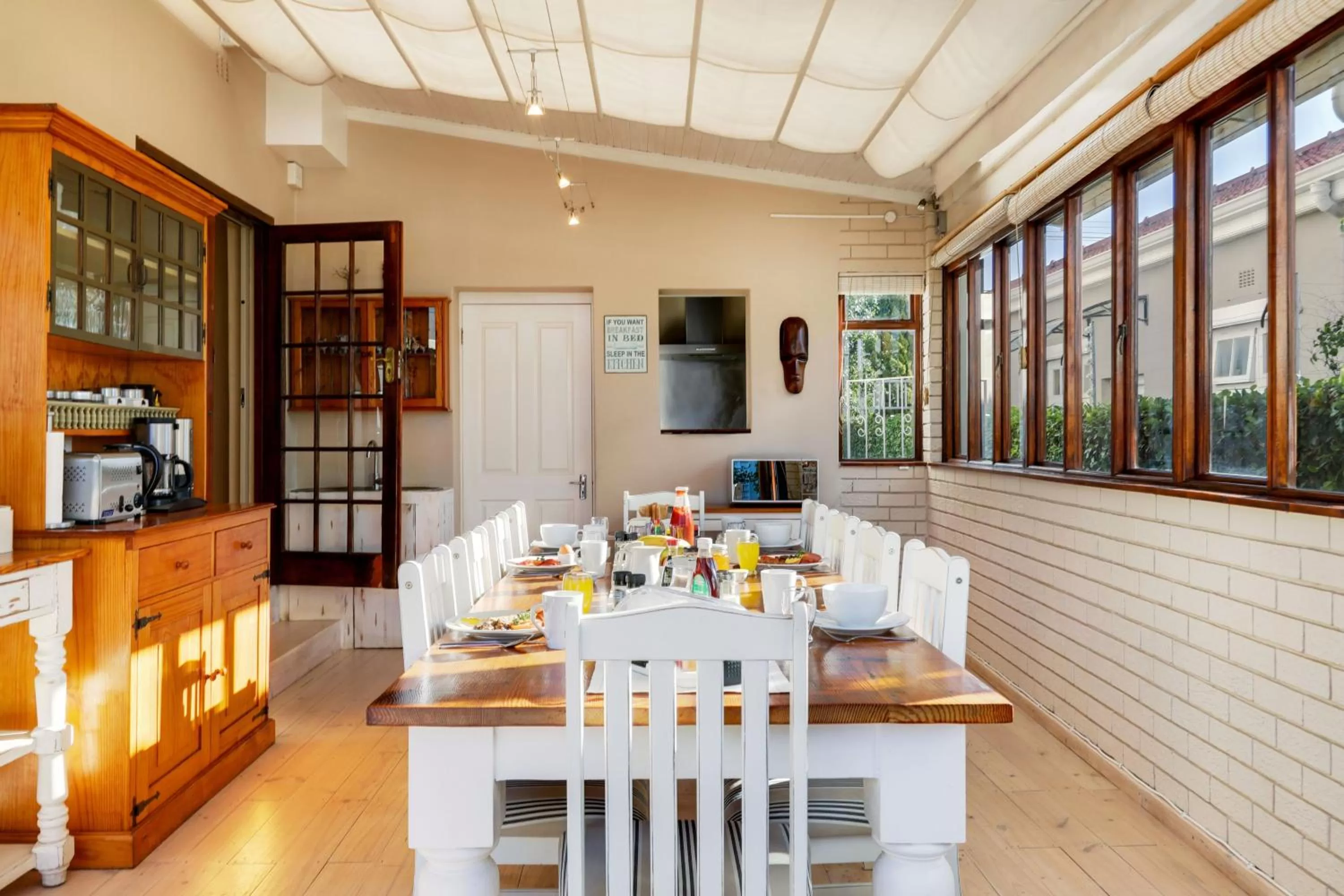 Breakfast in Villa Garda B&B