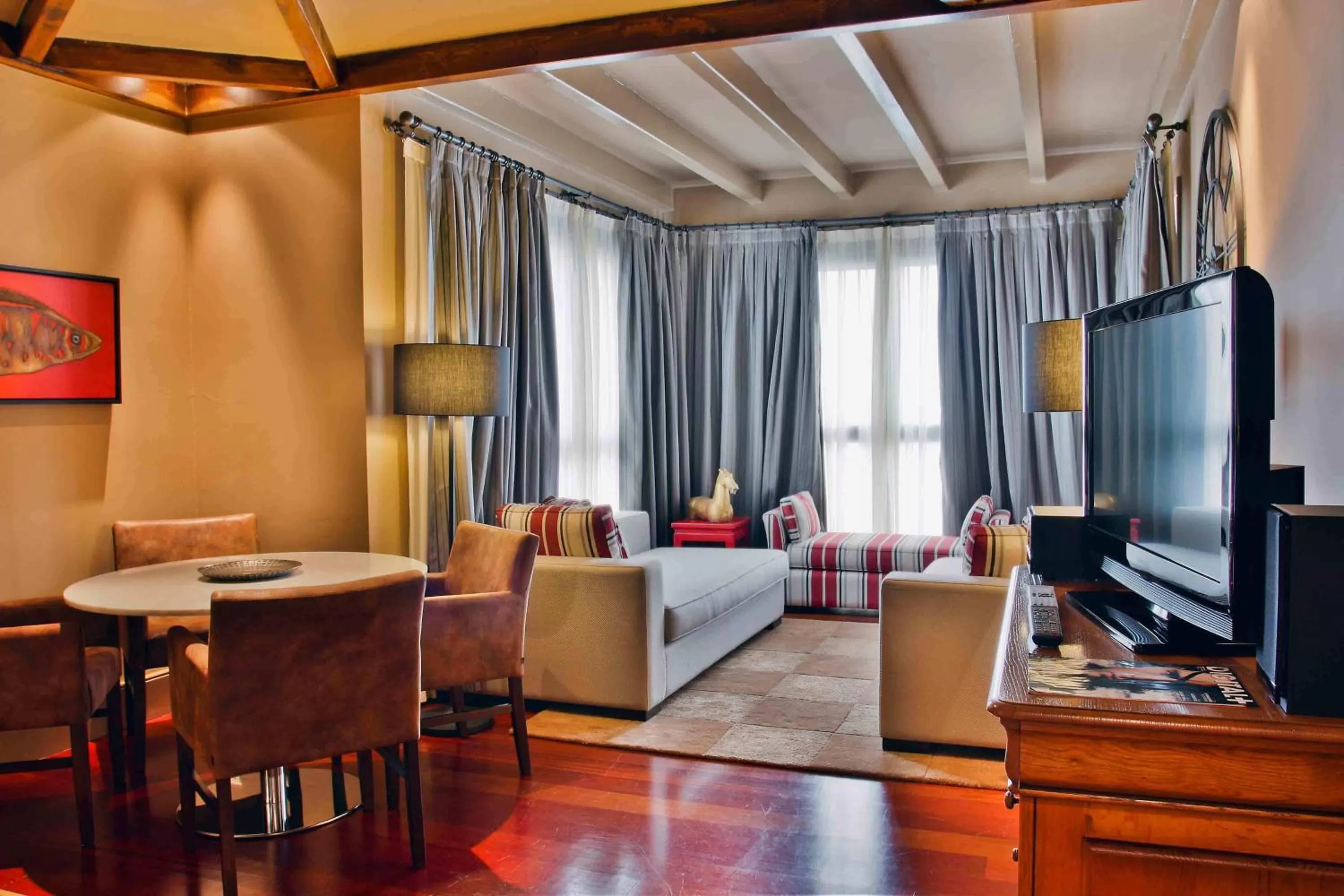 TV and multimedia in Princesa Yaiza Suite Hotel Resort