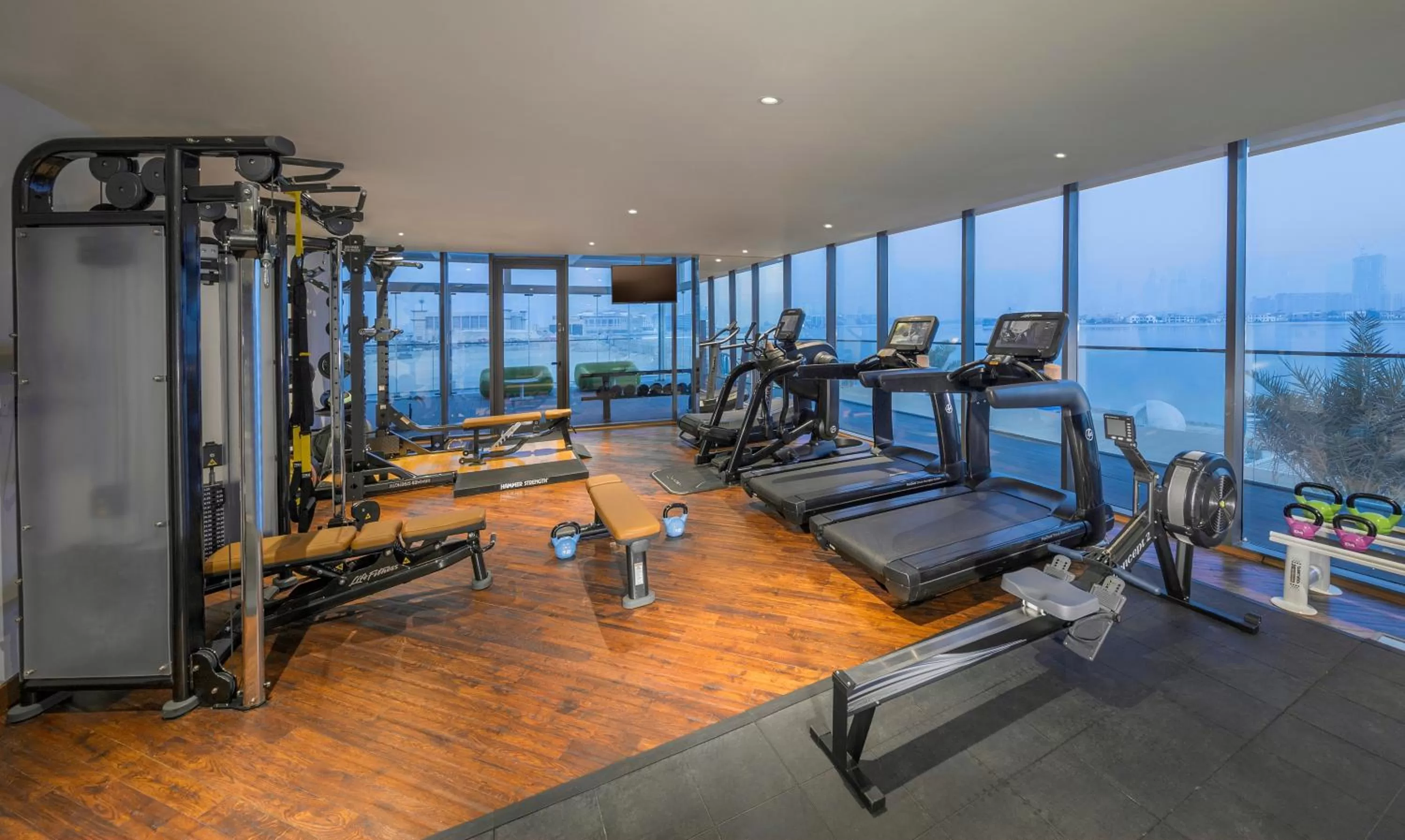 Fitness centre/facilities in The Retreat Palm Dubai MGallery by Sofitel