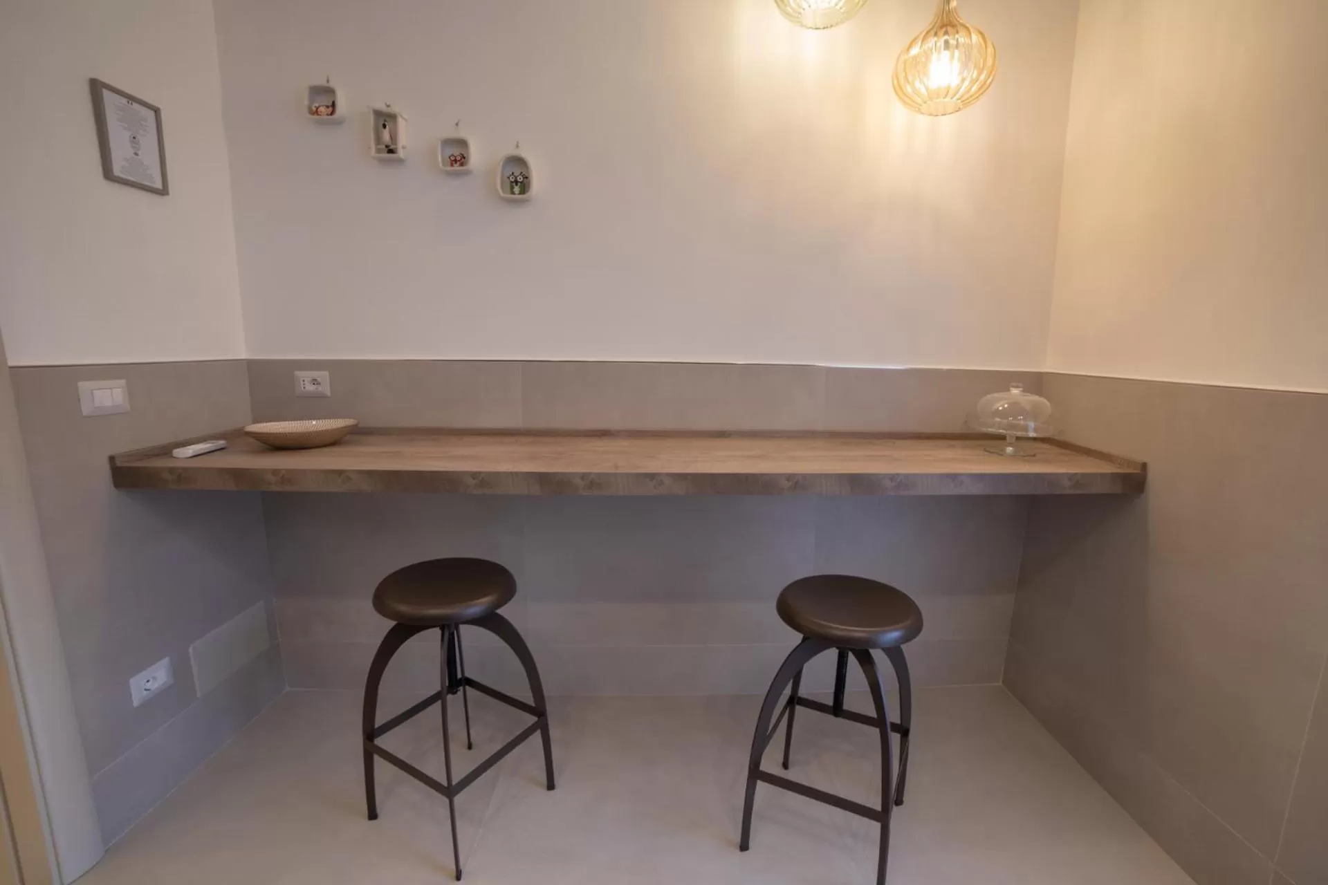 Breakfast, Kitchen/Kitchenette in Bebio Rooms