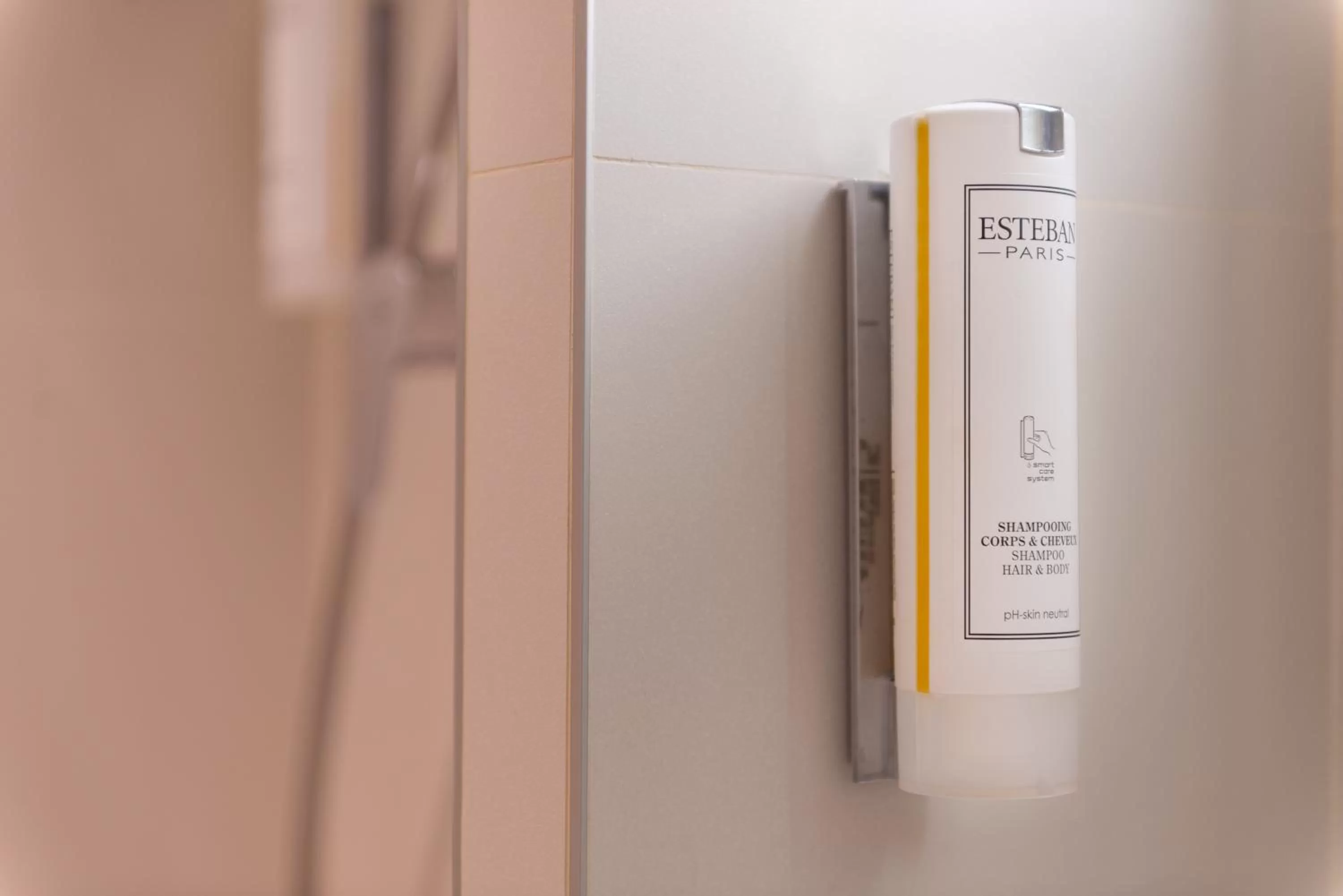 Maison Axel Opéra Paris