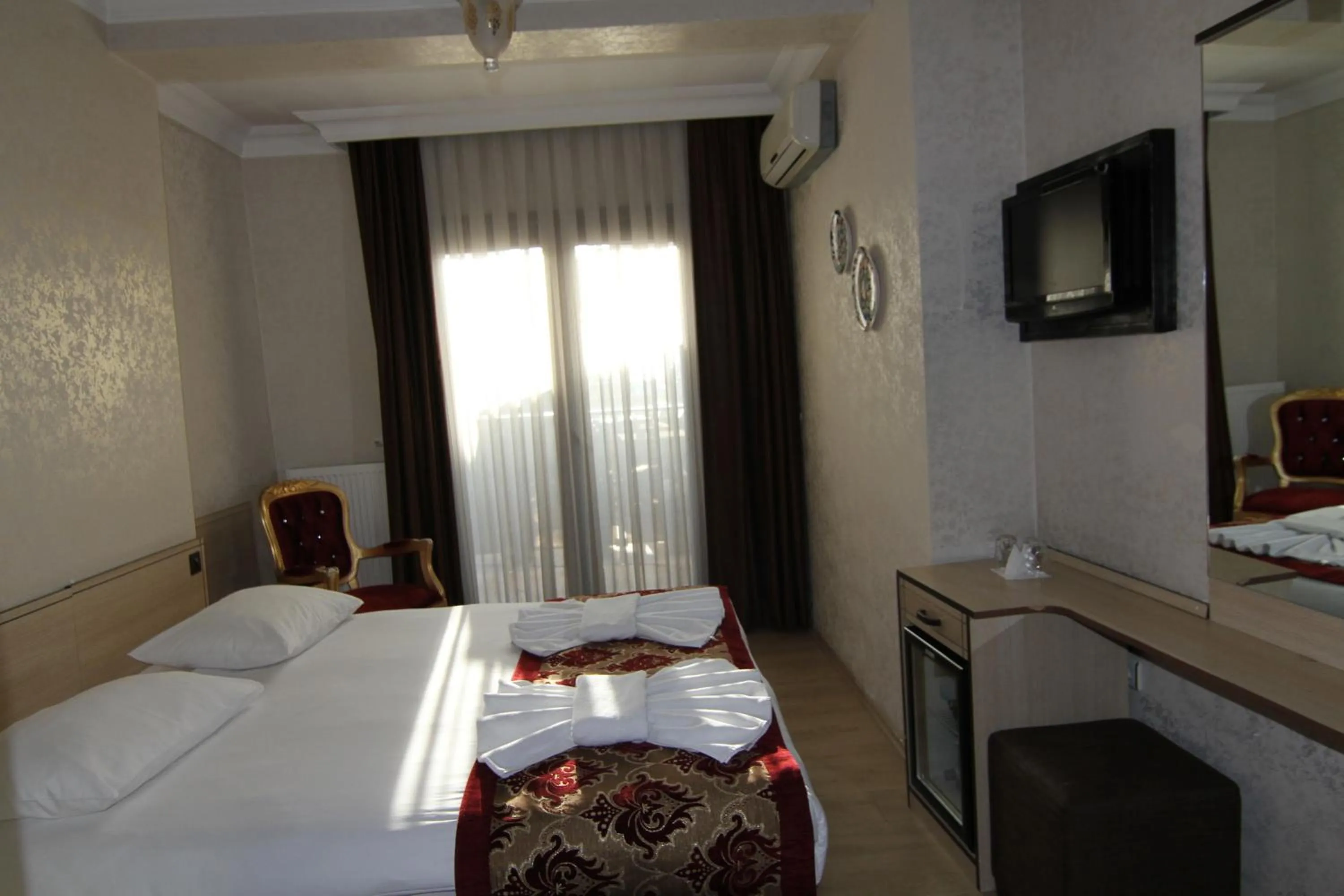 Photo of the whole room, Bed in Art City Hotel Istanbul