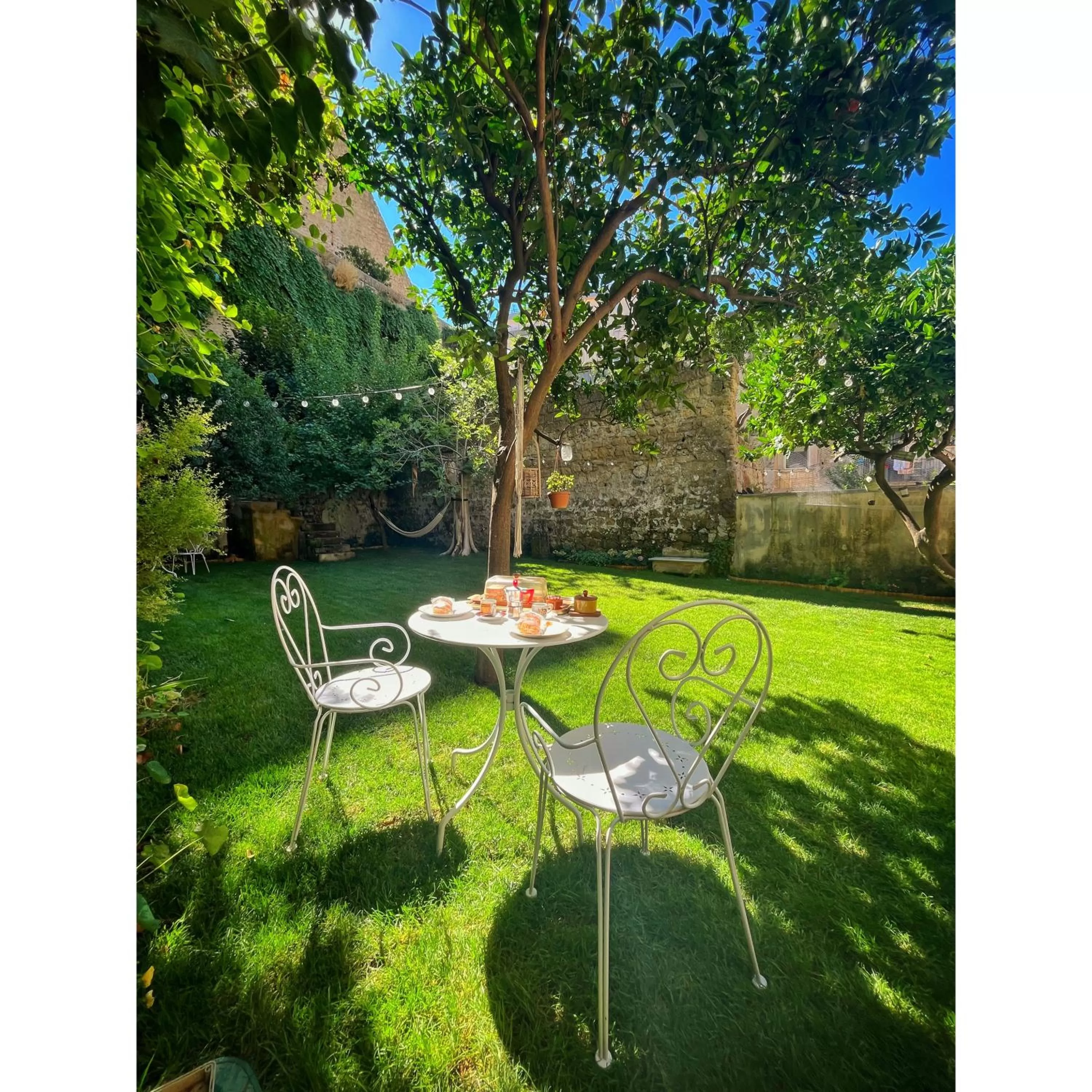 Garden in Casa Vayu - Rooms & Garden