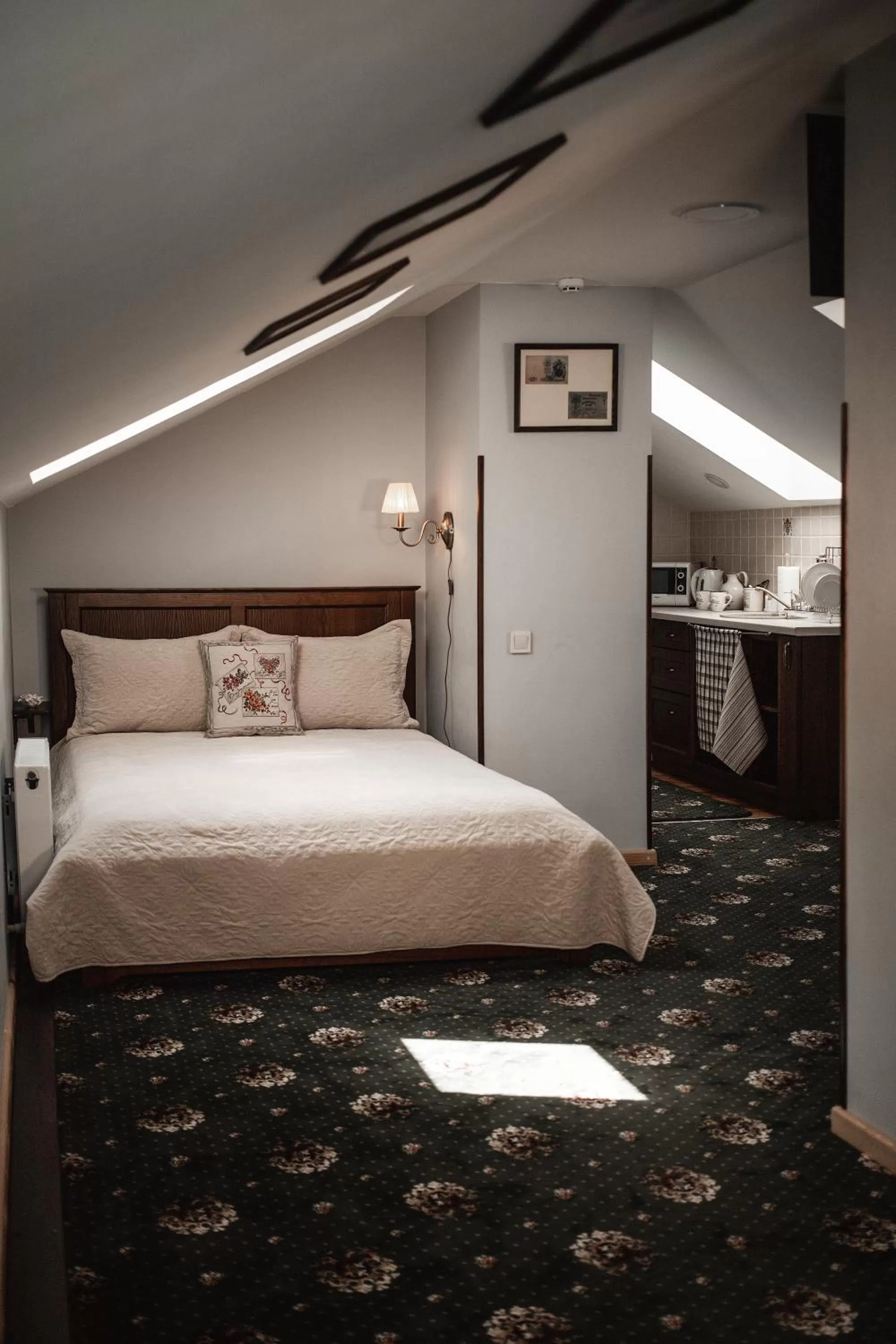 Bedroom, Bed in Sicheslav Ekaterinoslav