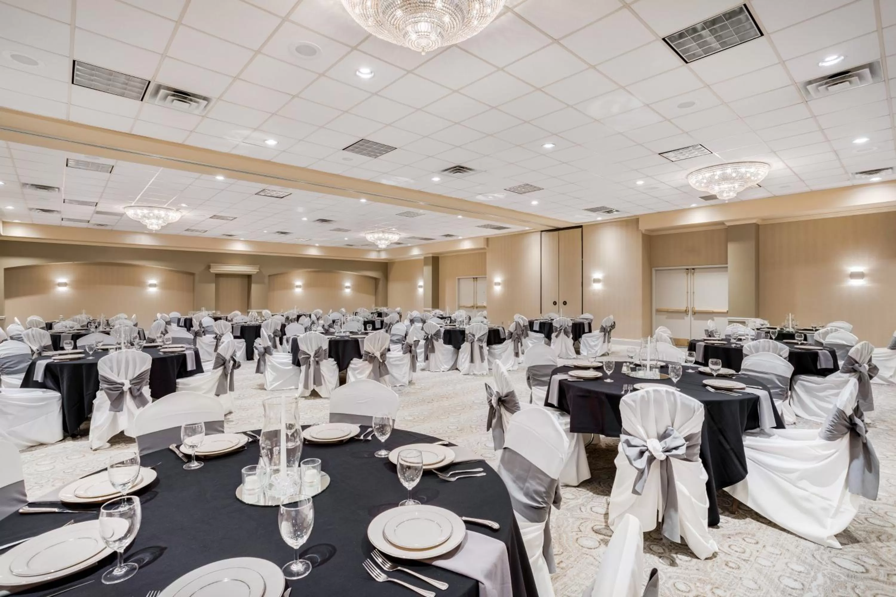 Banquet/Function facilities in Holiday Inn Lafayette-City Centre by IHG