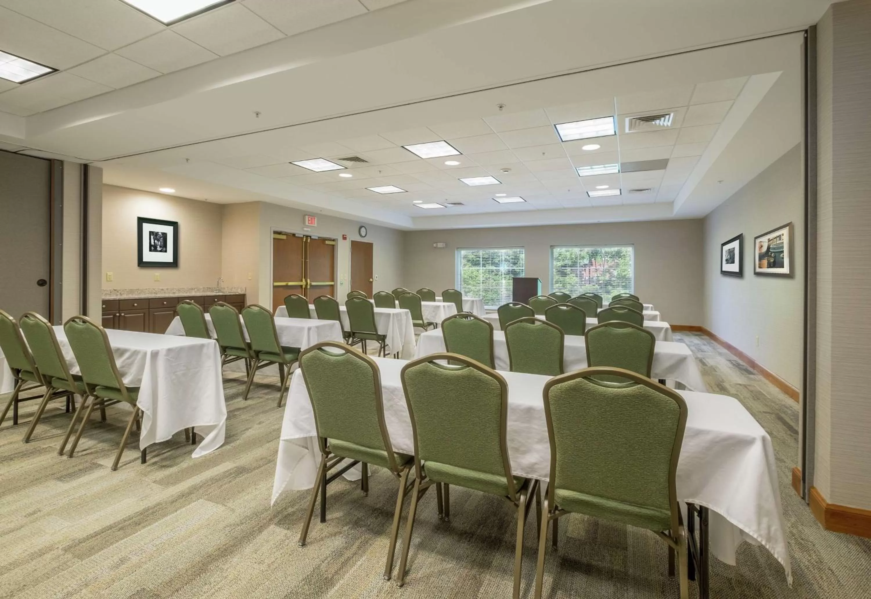 Meeting/conference room in Hampton Inn Waterville