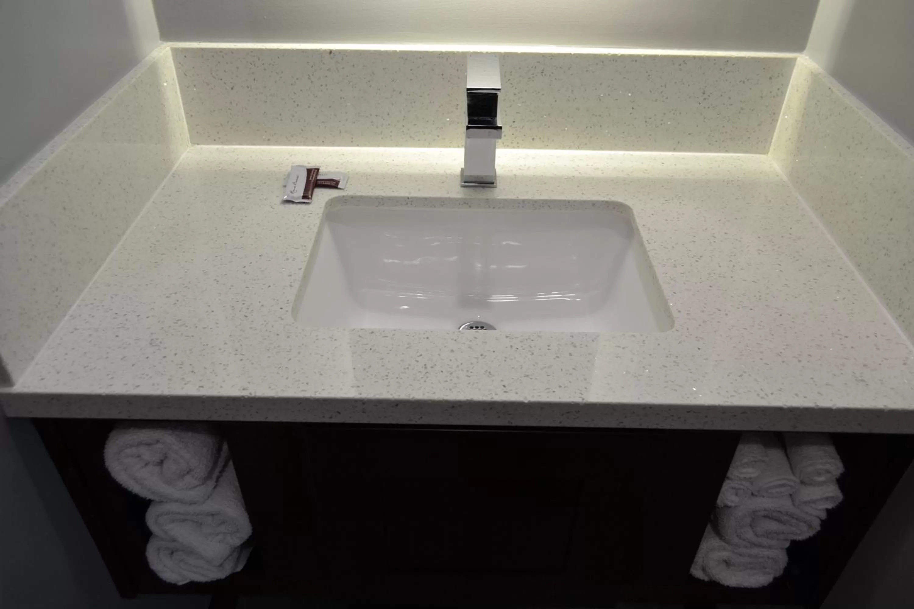 Bell Gardens Inn Los Angeles - Bell Gardens