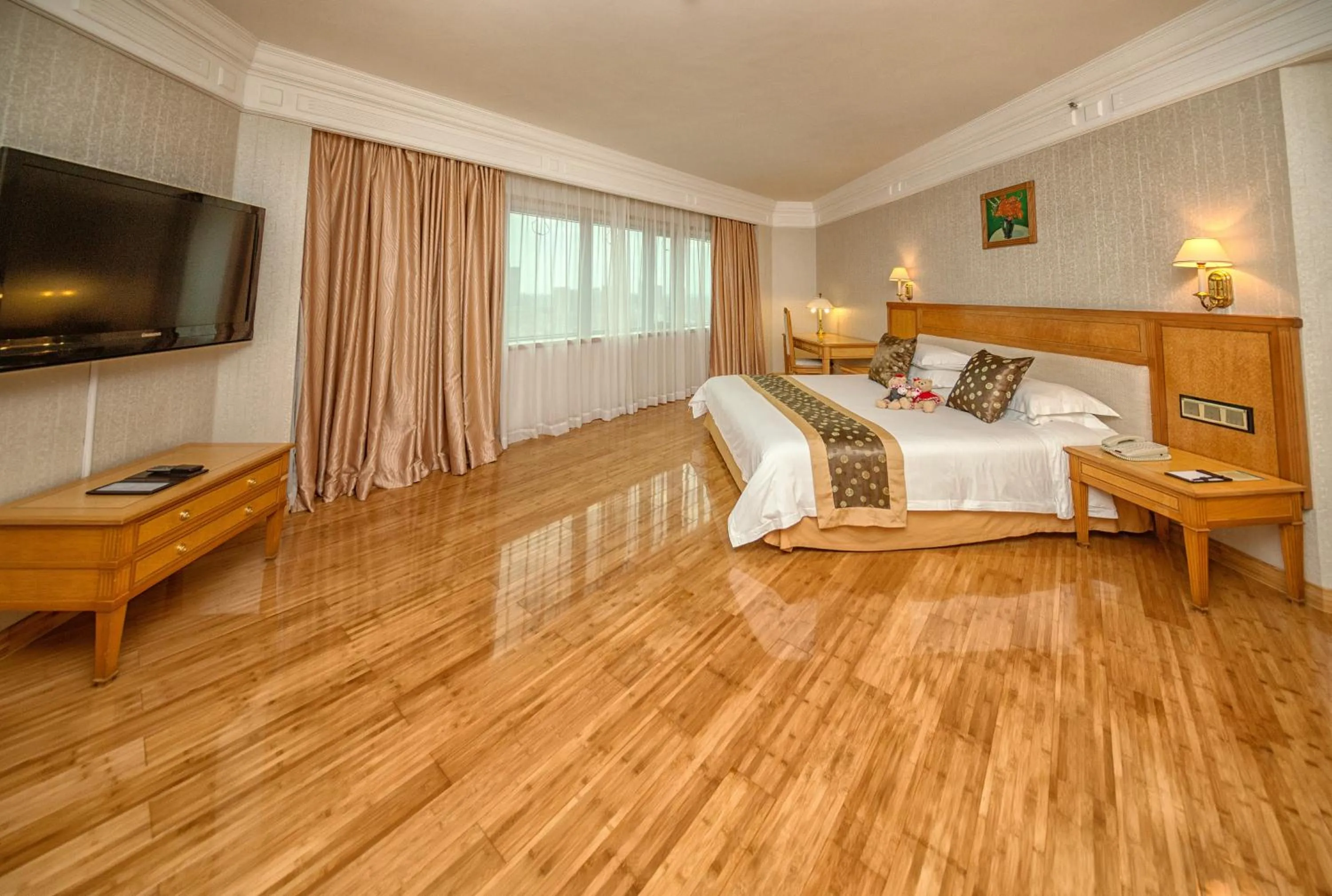 Photo of the whole room, Bed in Hotel Silverland