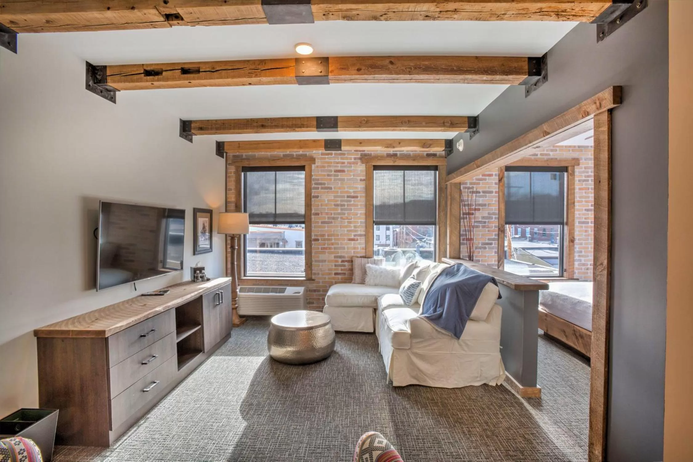 Studio - Disability Access in Hotel Crosby