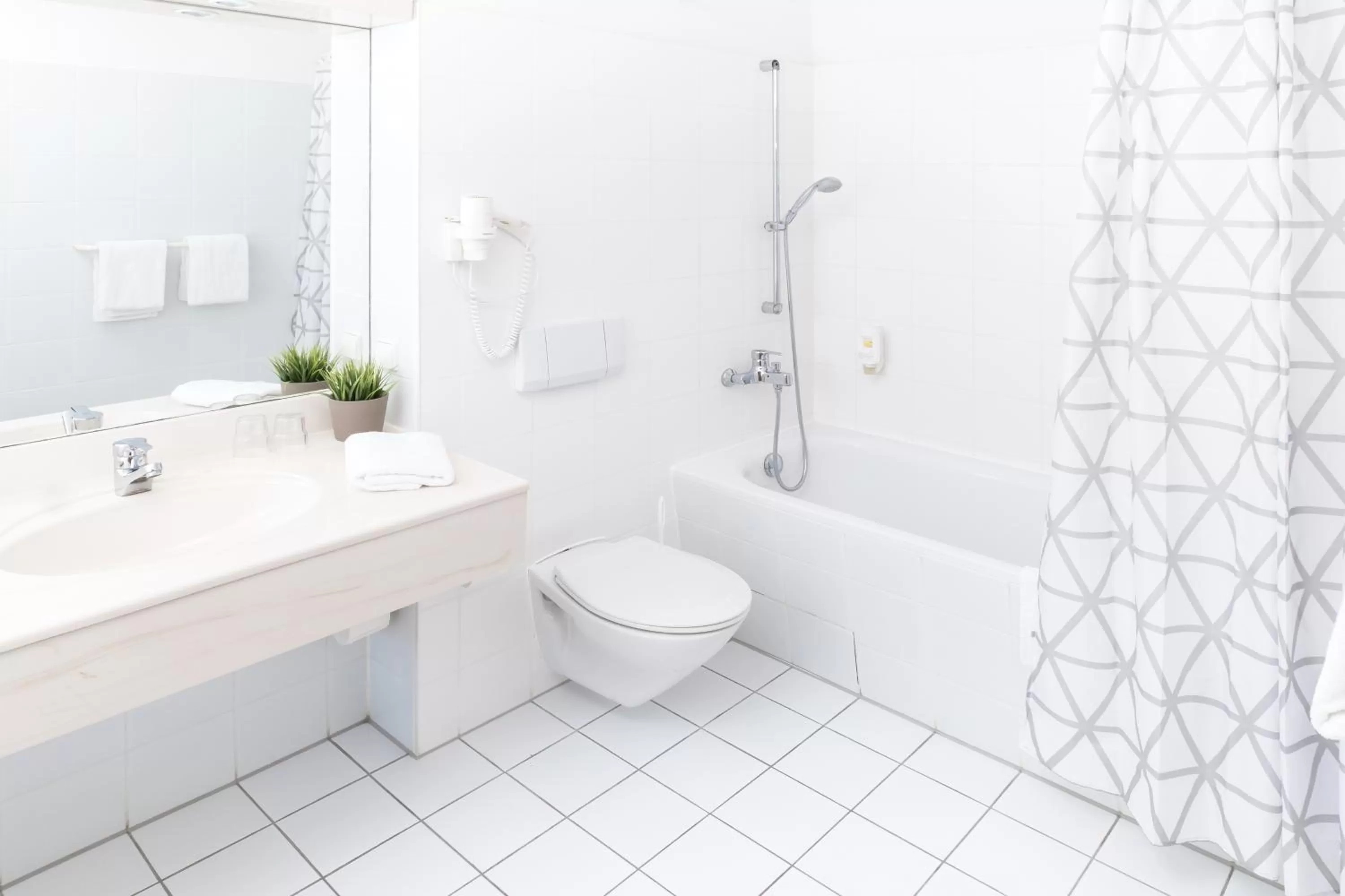 Bathroom in Hotel Leipzig City Nord by Campanile