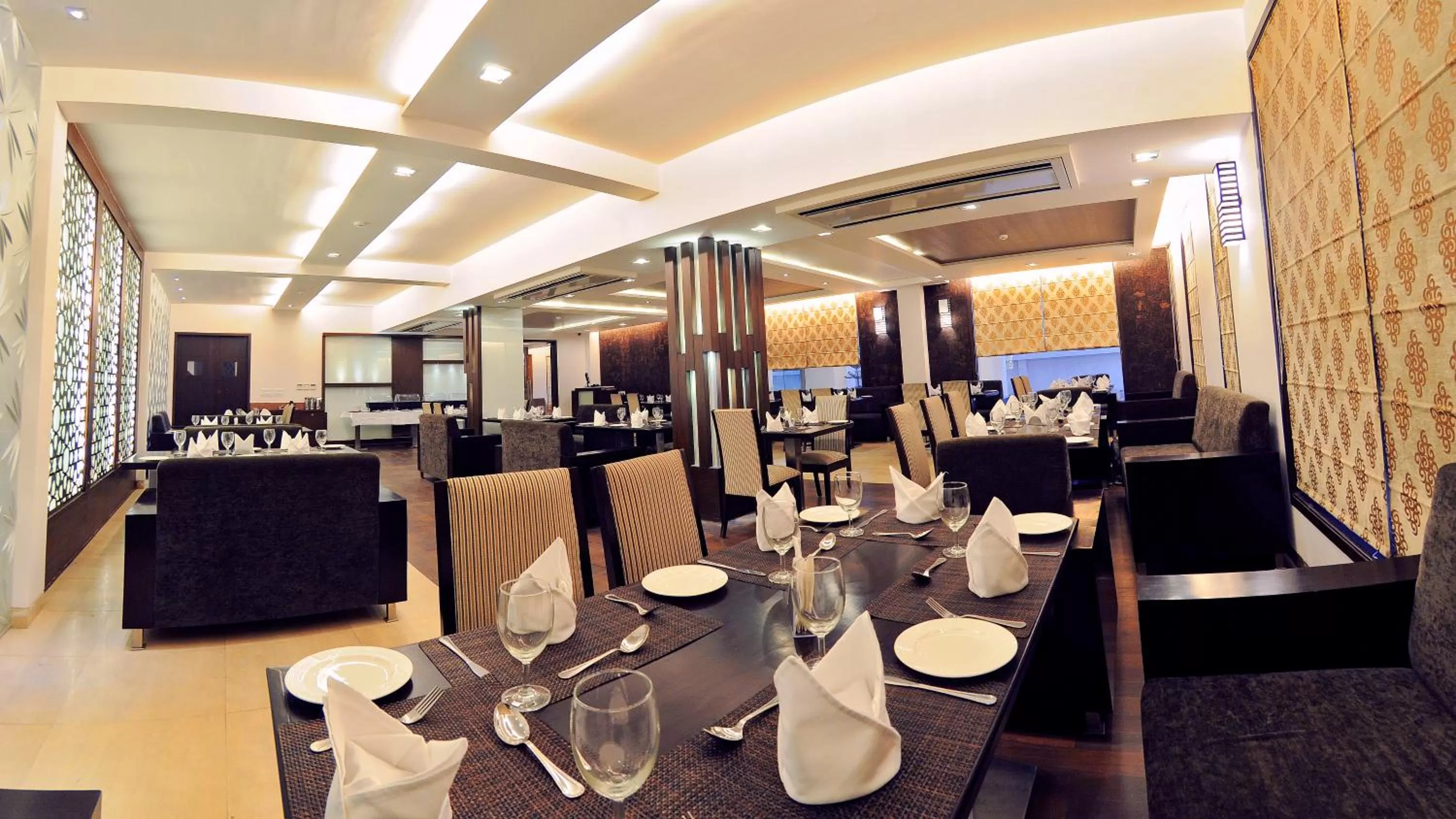 Restaurant/places to eat in The Retreat