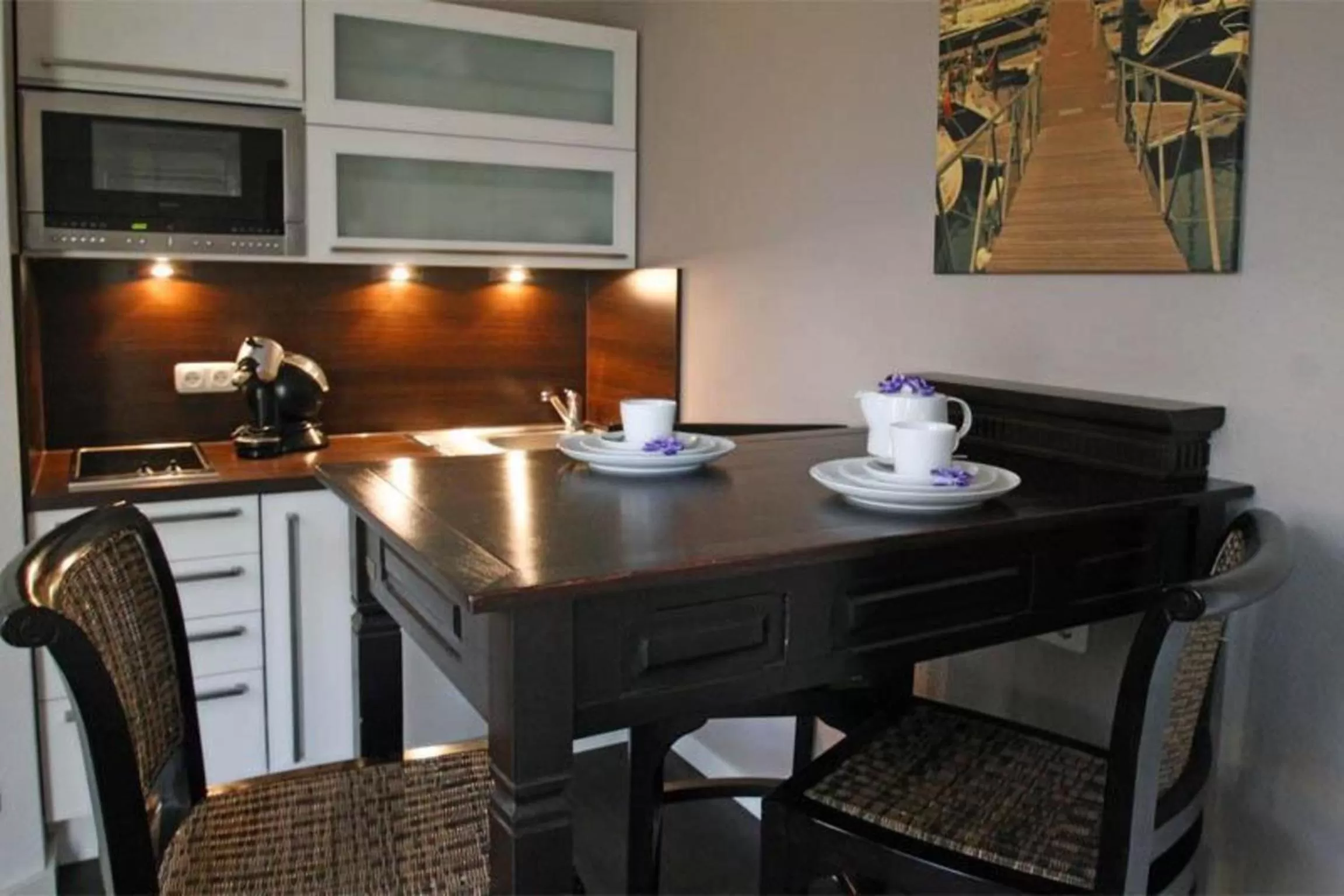 Kitchen or kitchenette, Kitchen/Kitchenette in Yachthafenresidenz