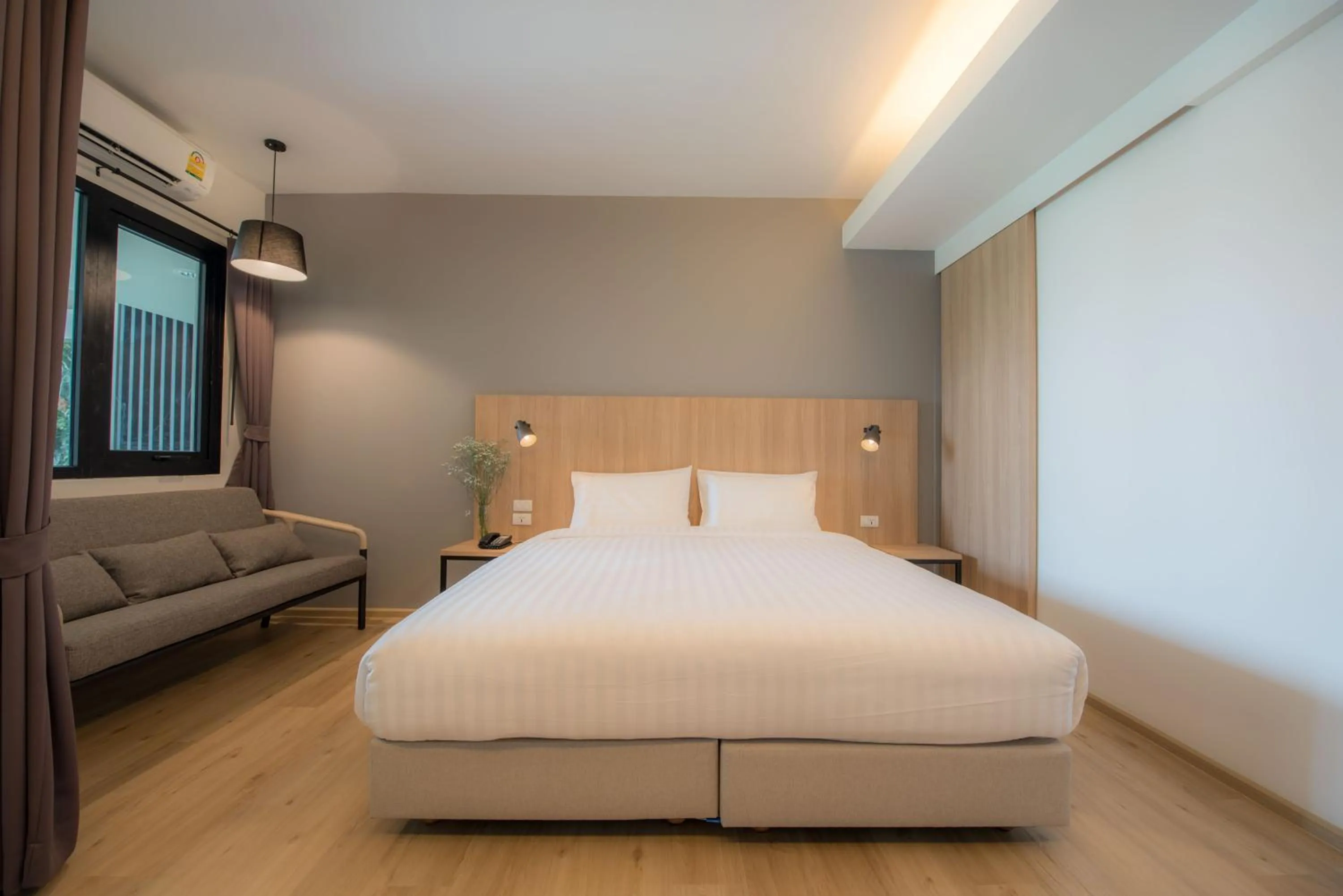  Pool Junior  in Mii Hotel Srinakarin