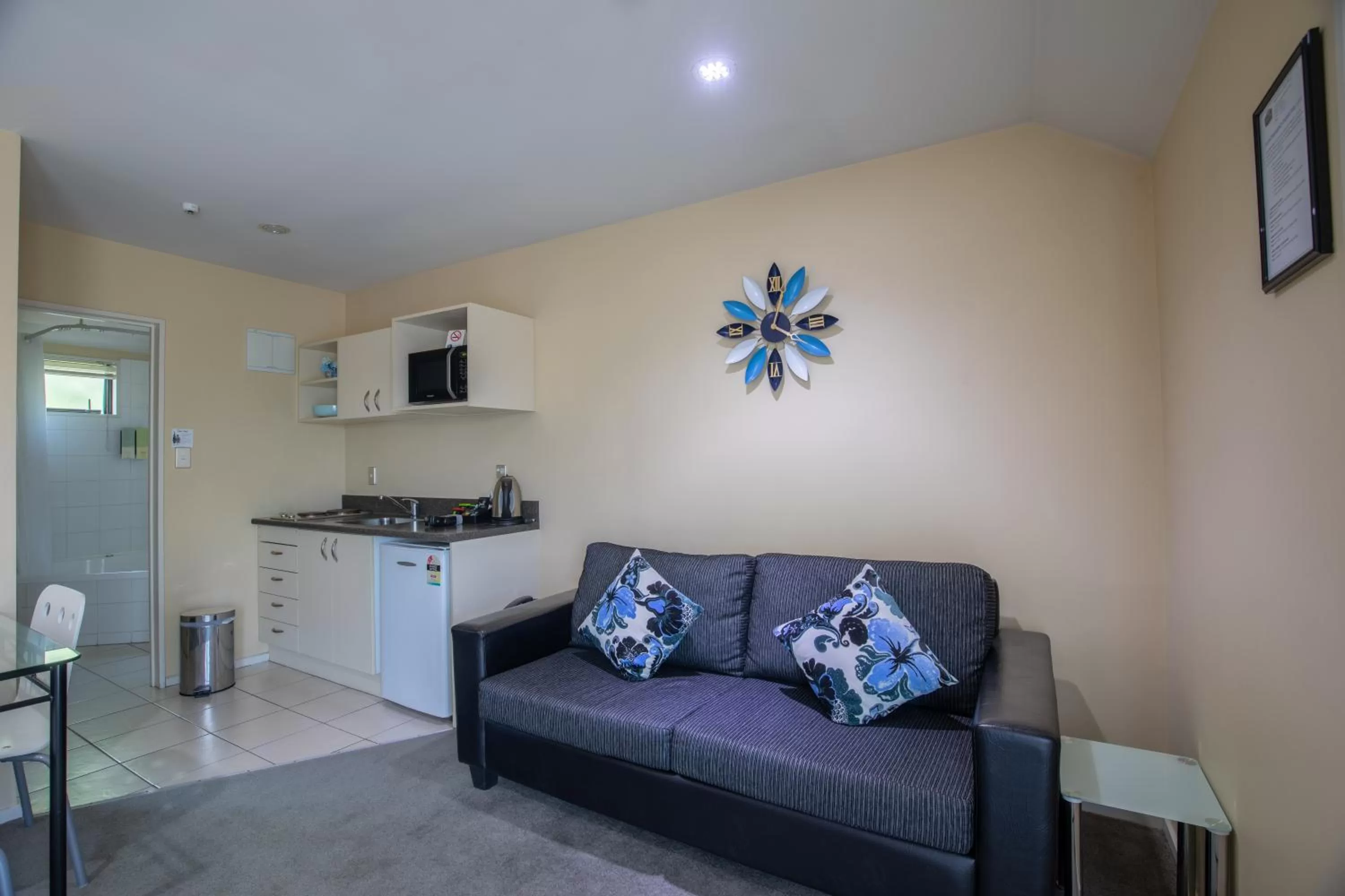 Living room in Abbella Lodge Motel