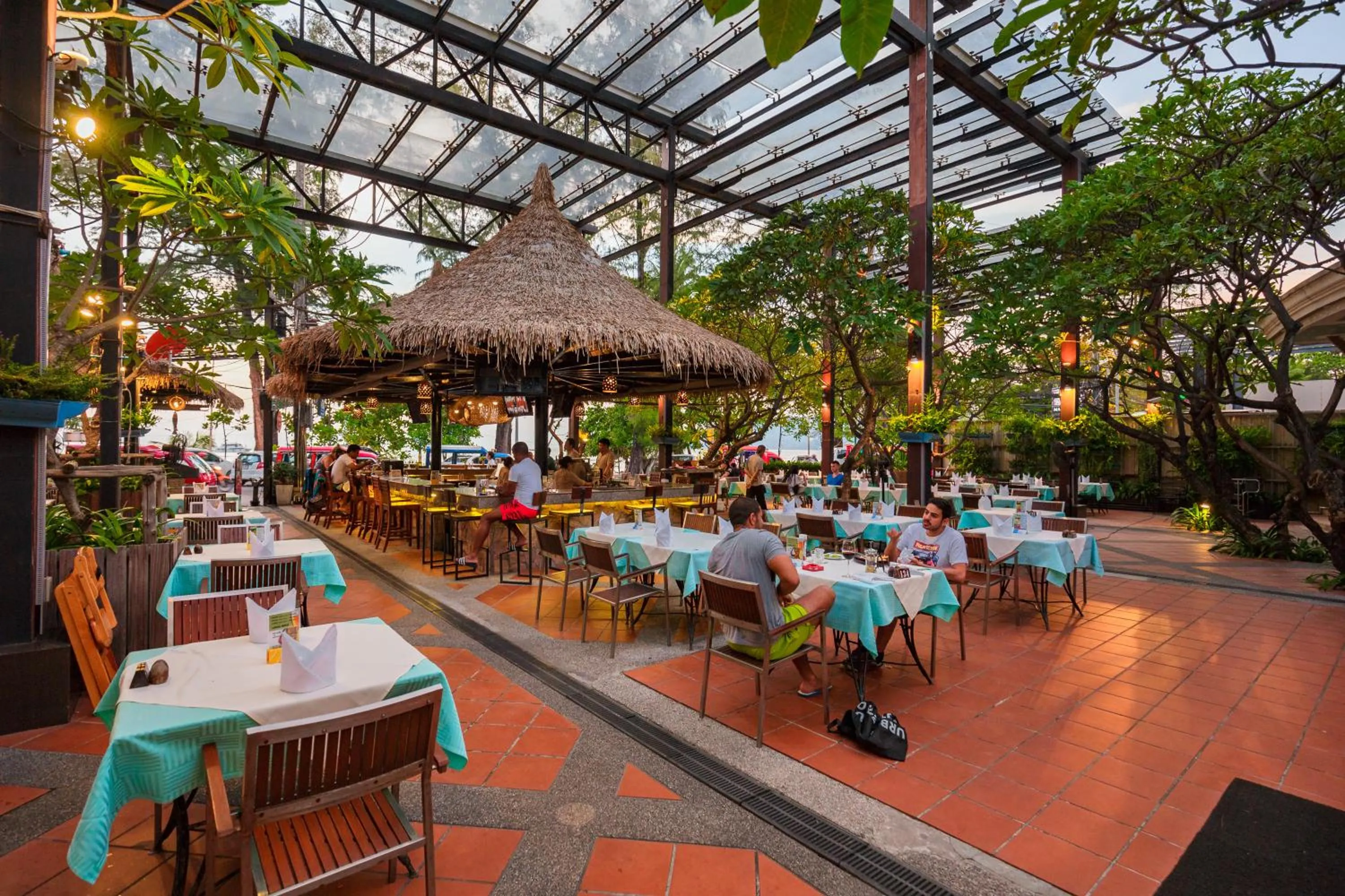 Restaurant/places to eat in Baan Laimai Beach Resort & Spa - SHA Extra Plus