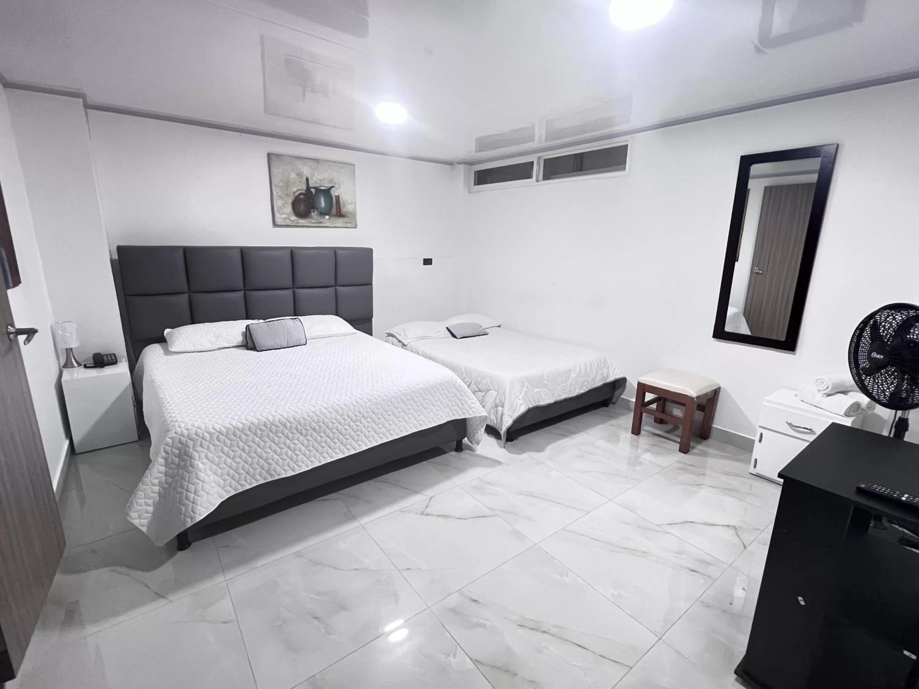 Photo of the whole room, Bed in La Forêt de Café Hotel