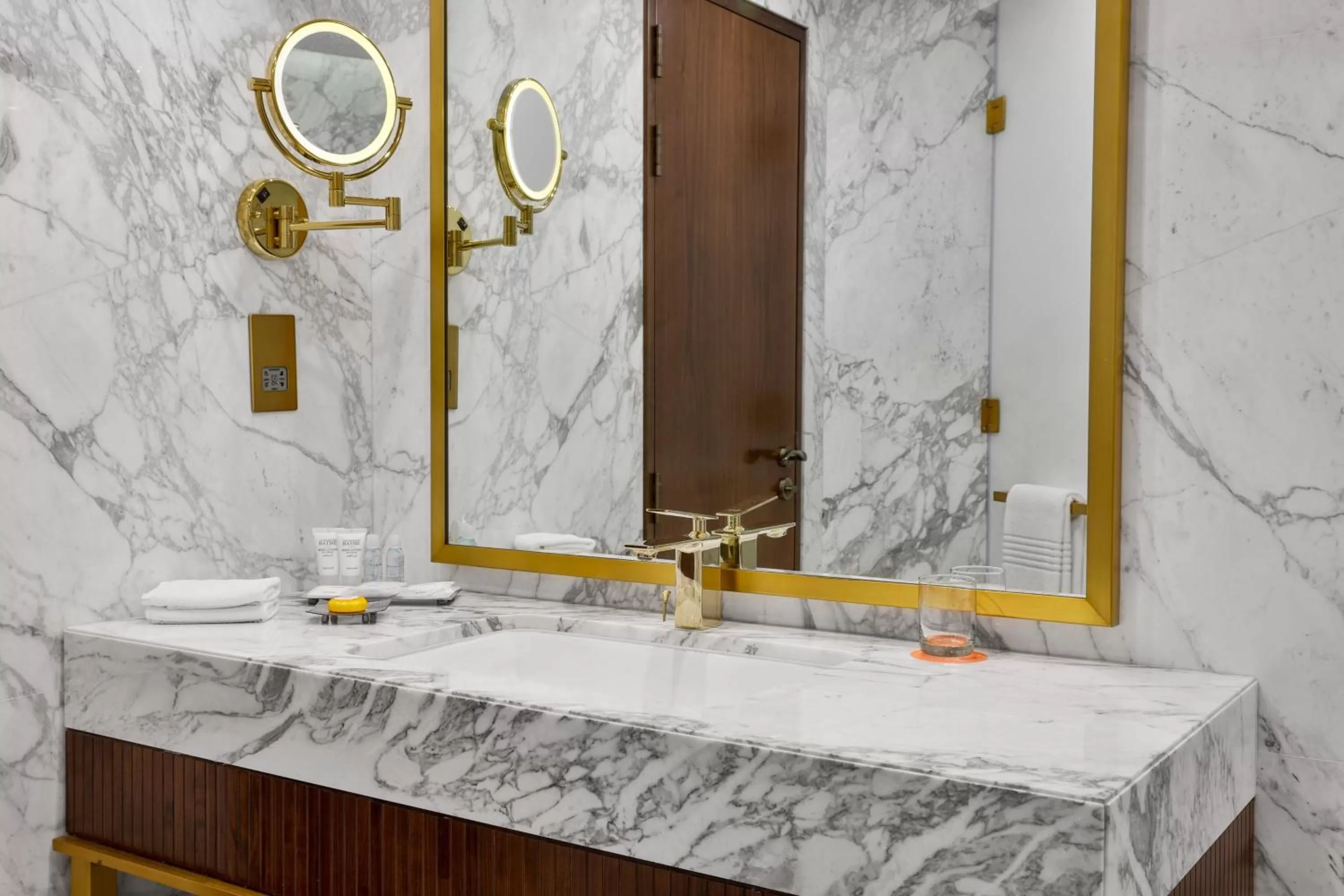 Bathroom in Le Méridien Dubai Hotel & Conference Centre