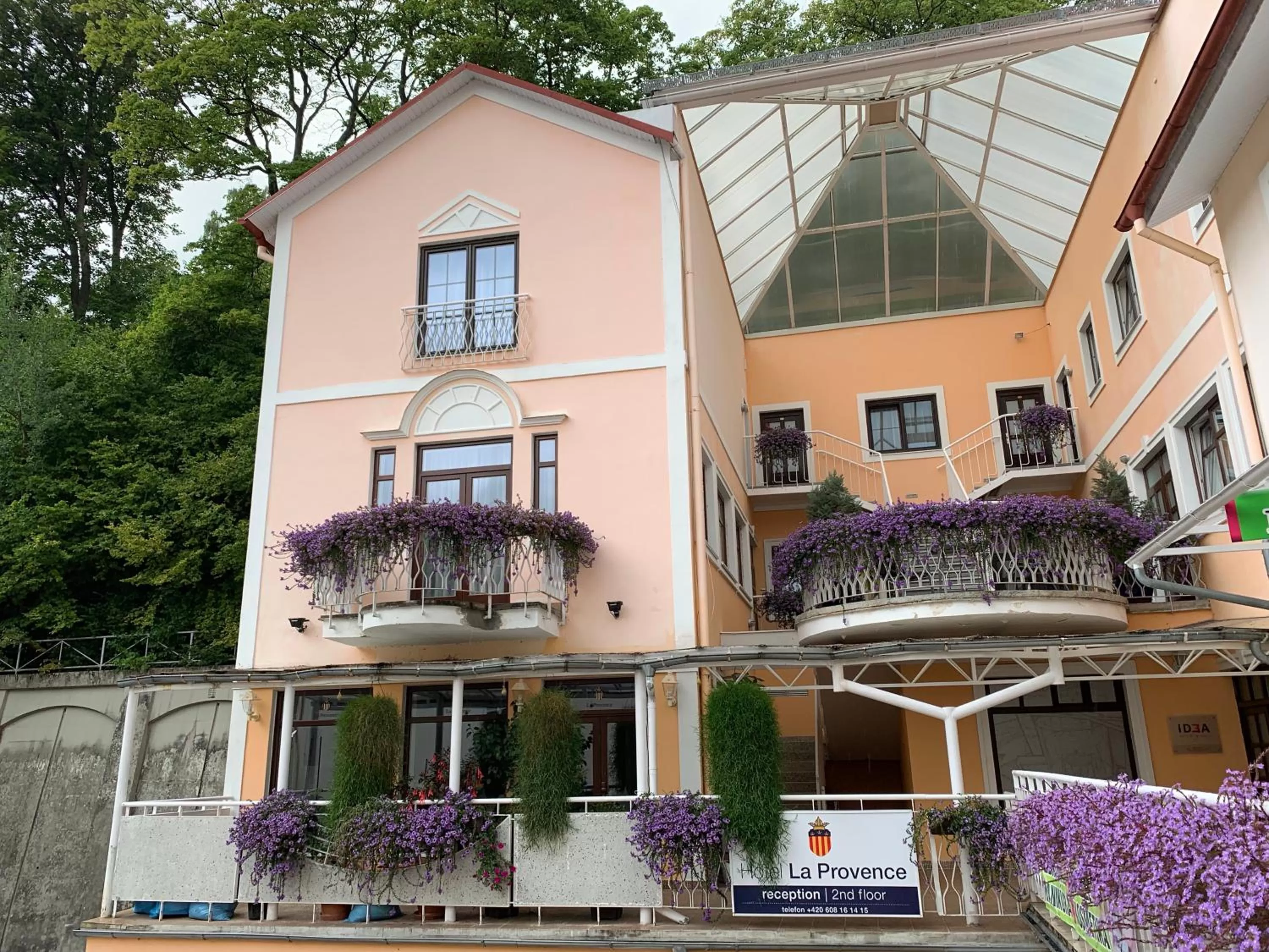 Property building in Apartma La Provence