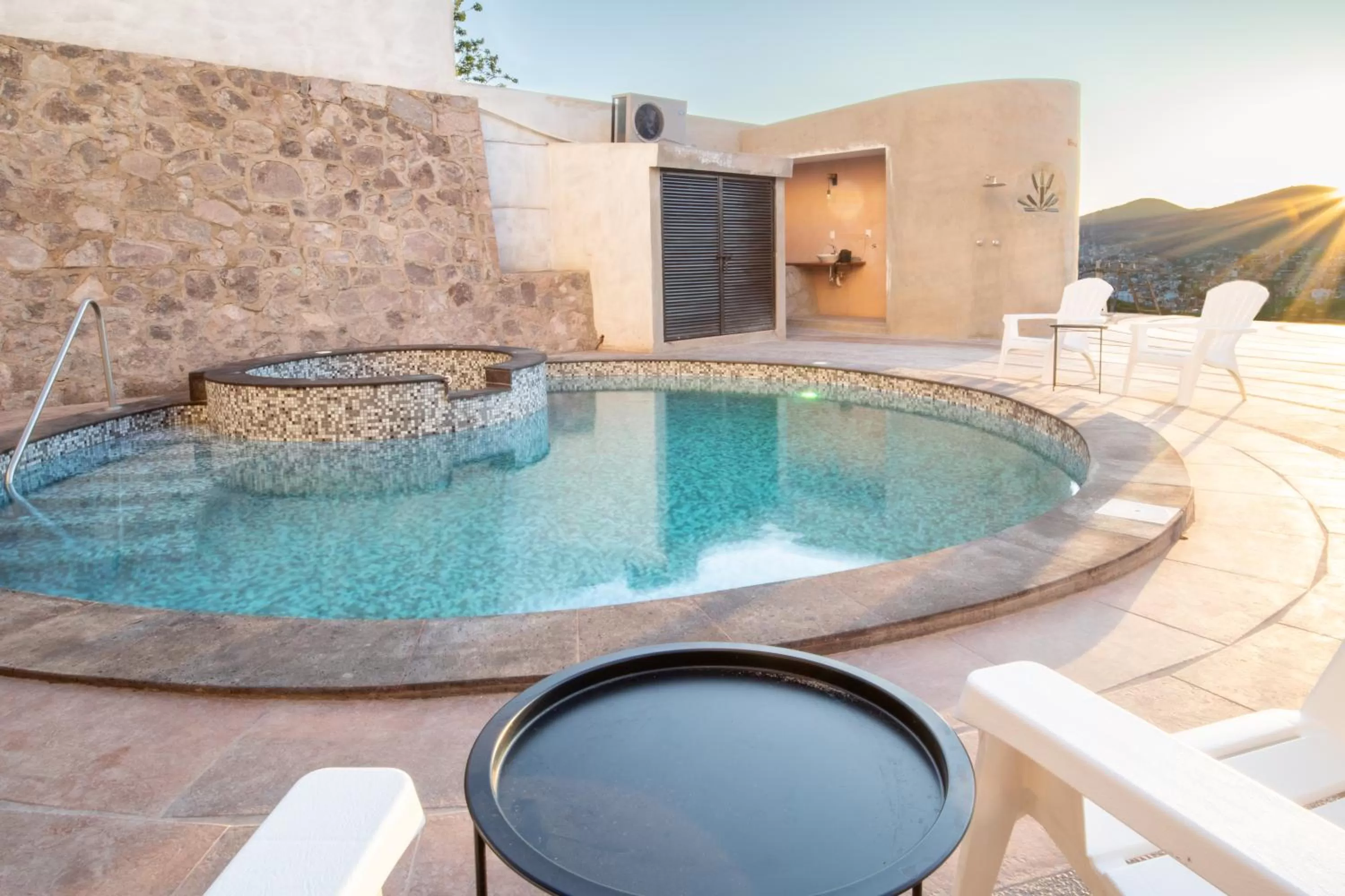 Property building in Casa de Tillie