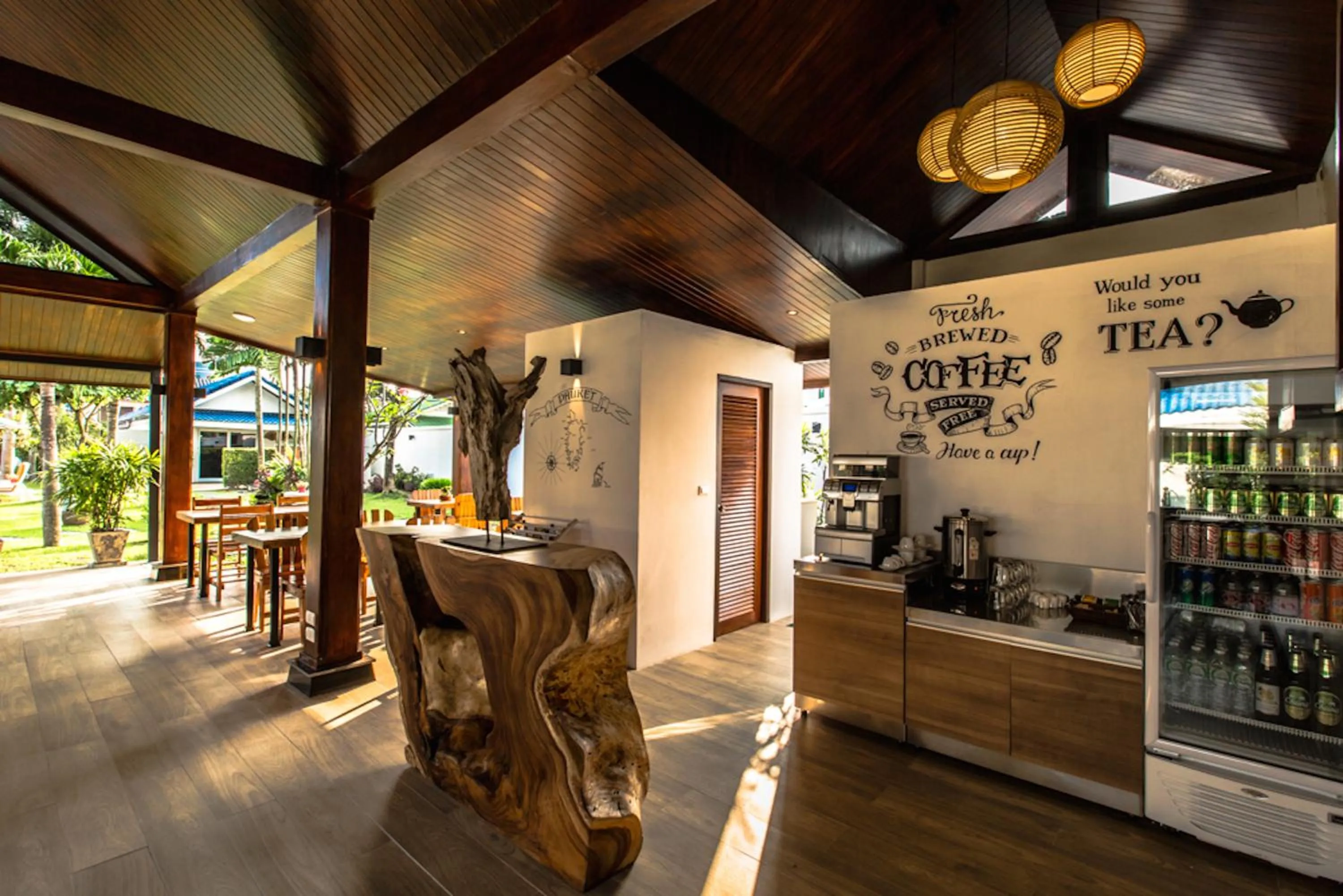 Restaurant/places to eat in Phuket Airport Hotel - SHA Extra Plus