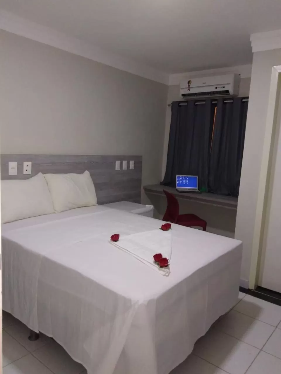 Bed in Hotel Executivo Boulevard