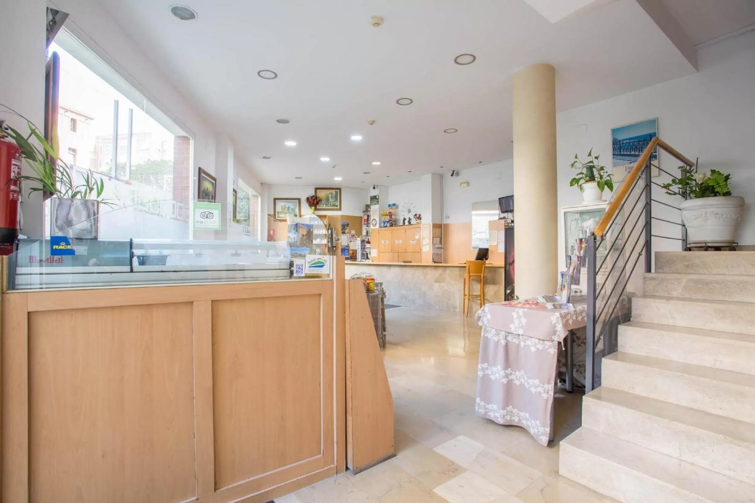 Day, Lobby/Reception in Hotel Cosmos Tarragona