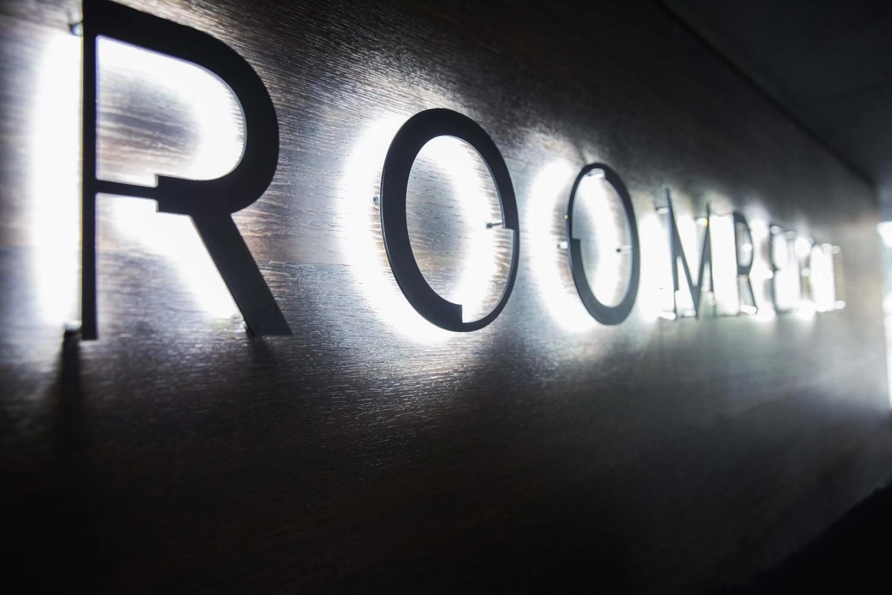 Property logo or sign in Roomreich