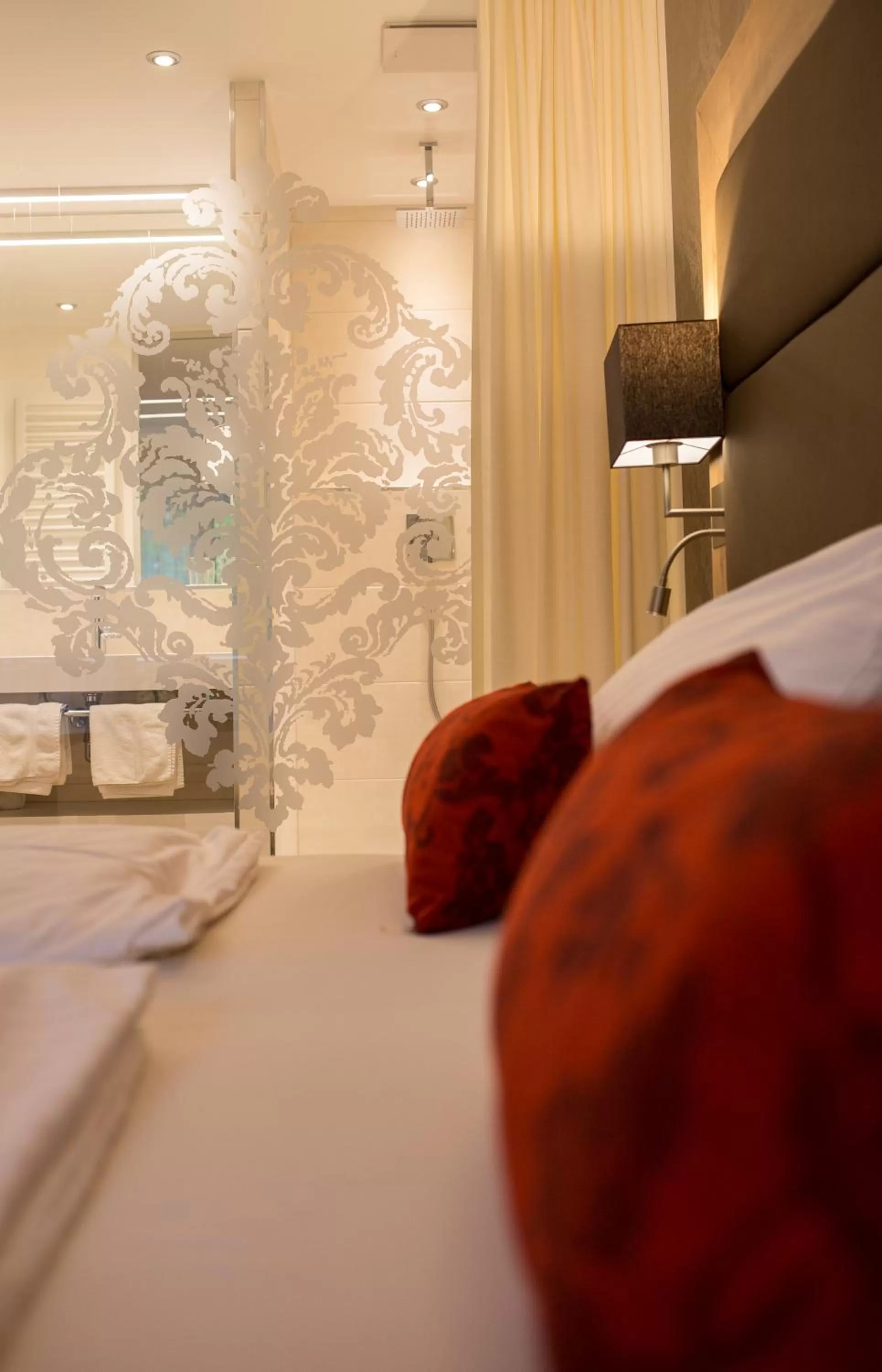 Decorative detail, Bed in DasSchaffers - MeinWohlfühlhotel