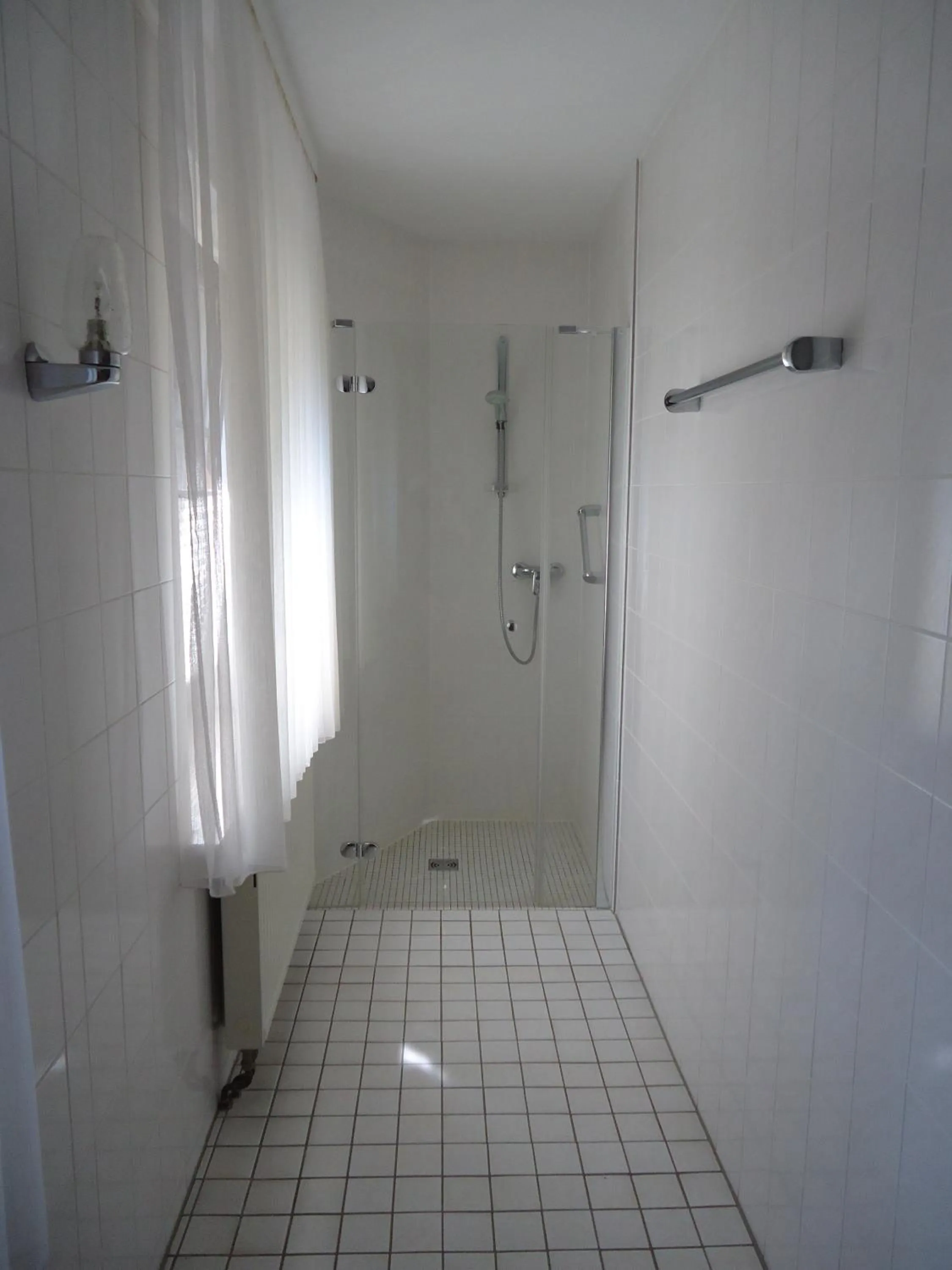 Shower in Hotel Marthahaus